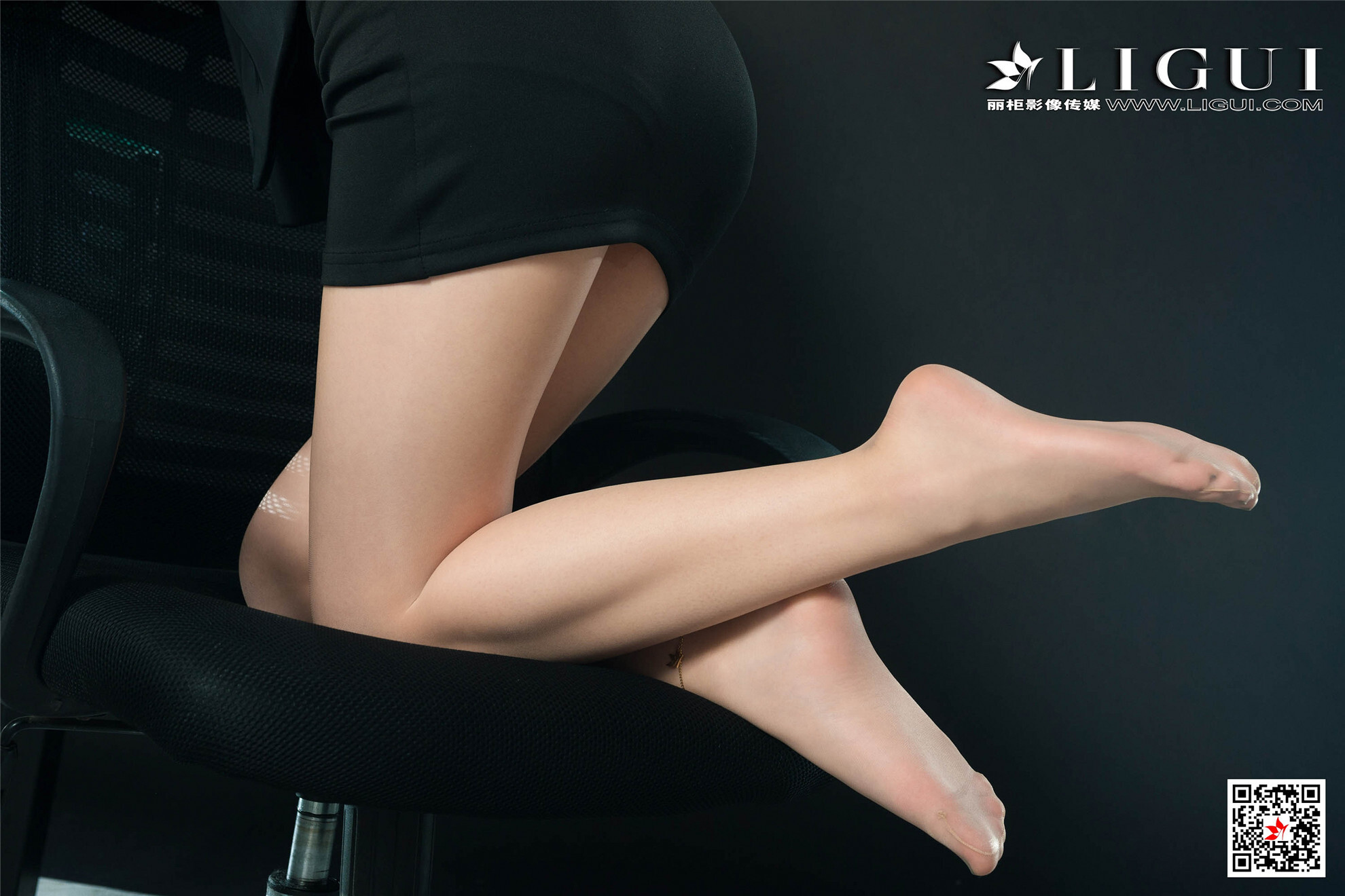 Ligui丽柜 2019.11.19《职场新秀》焦焦