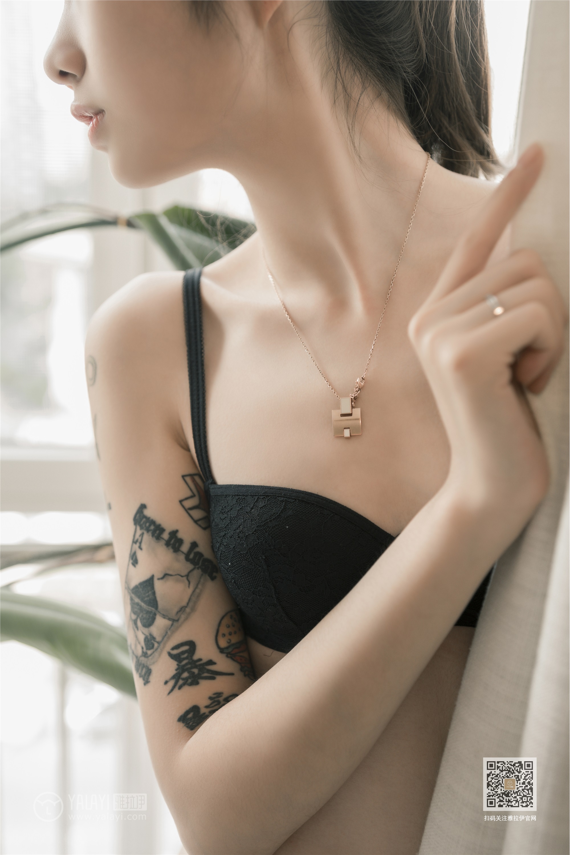 YALAYI雅拉伊 2019.11.06 No.452 刺青女孩儿 鸭鸭