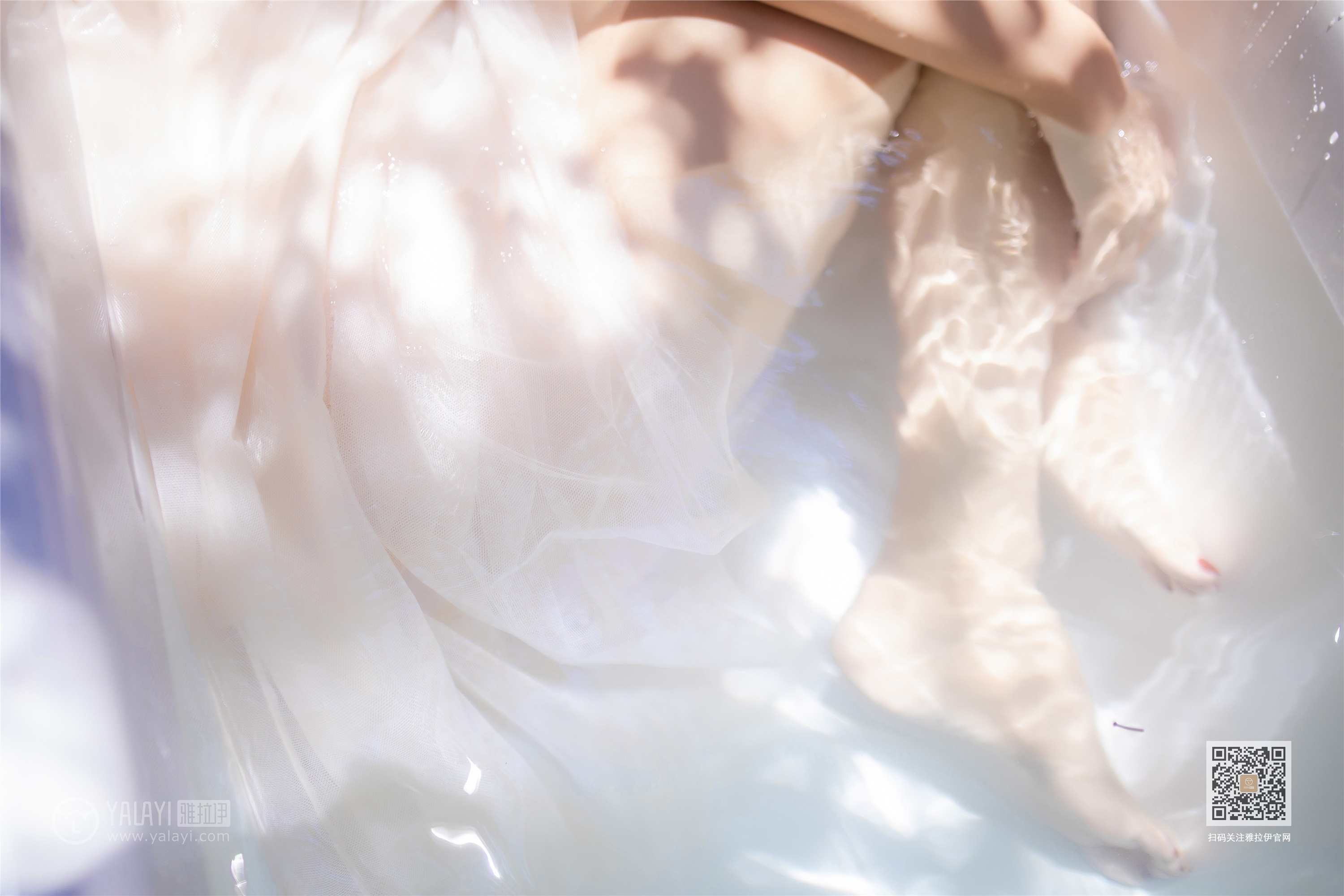 YALAYI雅拉伊 2019.11.07 Vol.452 天浴