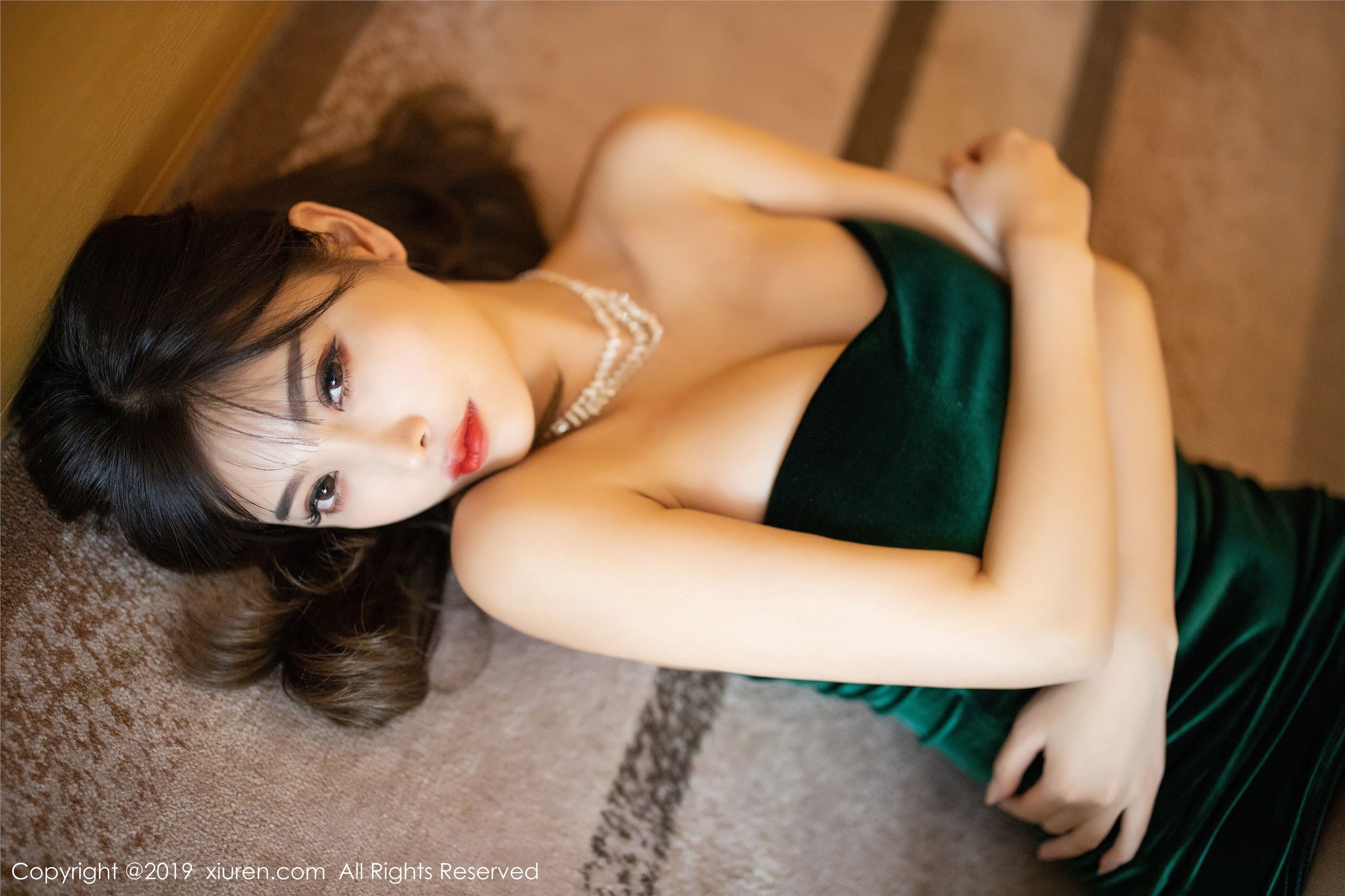 XIUREN秀人网 2019.10.15 No.1731 杨晨晨sugar