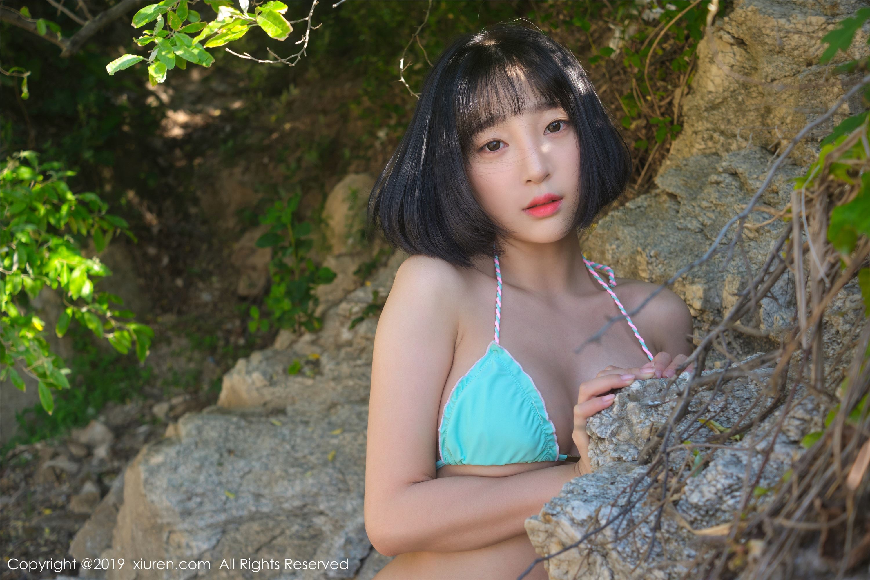 秀人网XIUREN  No.1734 面具魅惑 模特卿卿