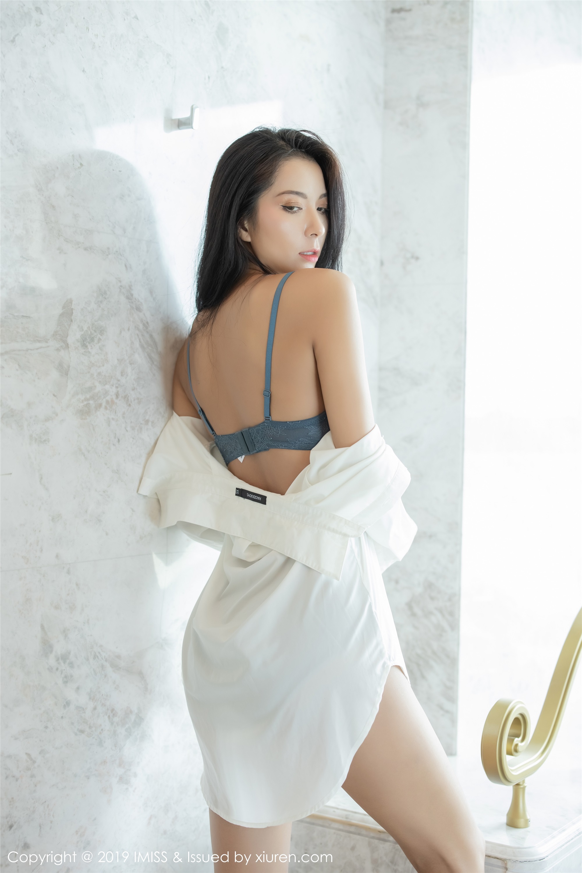 IMiss爱蜜社  2019.10.18 Vol.386 丝袜美足富含韵味 pretty女神