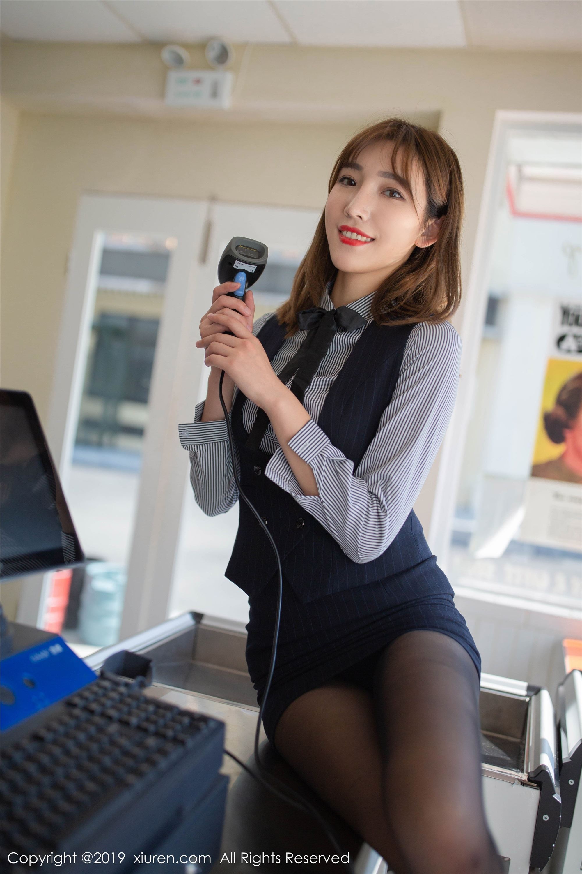 XIUREN秀人网 2019.10.24 No.1748 陆萱萱