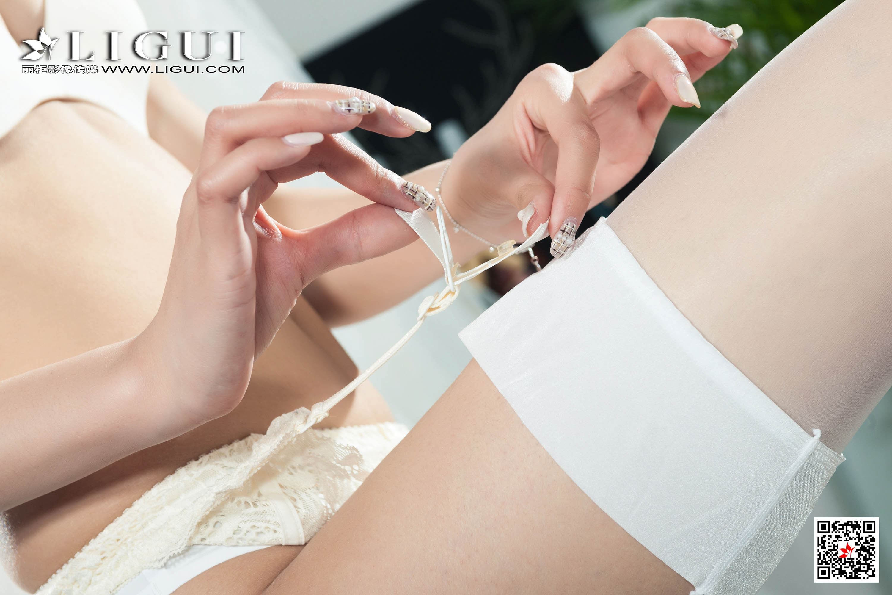 Ligui丽柜 2019.11.28 钟情