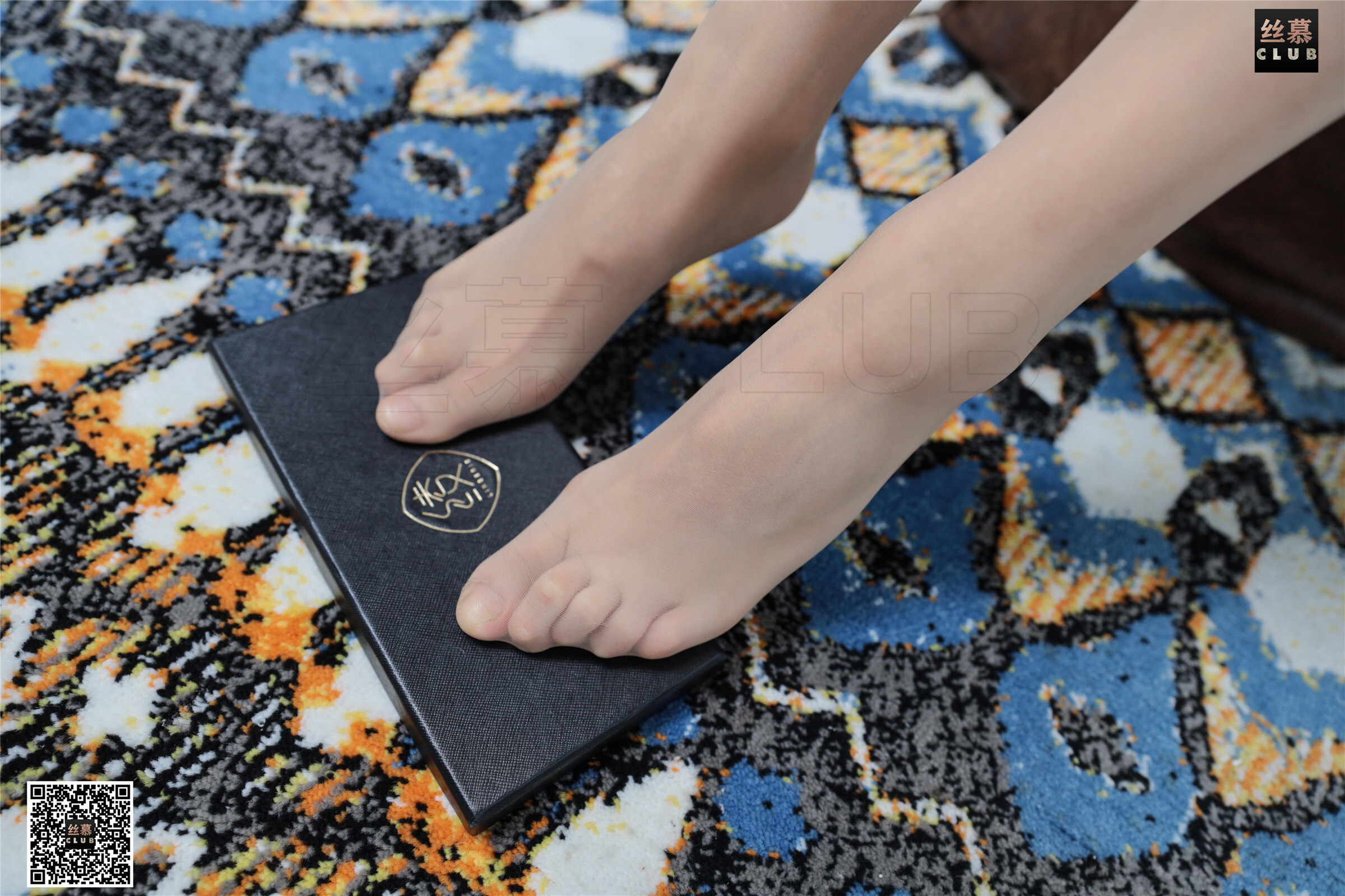 丝慕写真SM037 模特婉玲《婉玲的职业装》