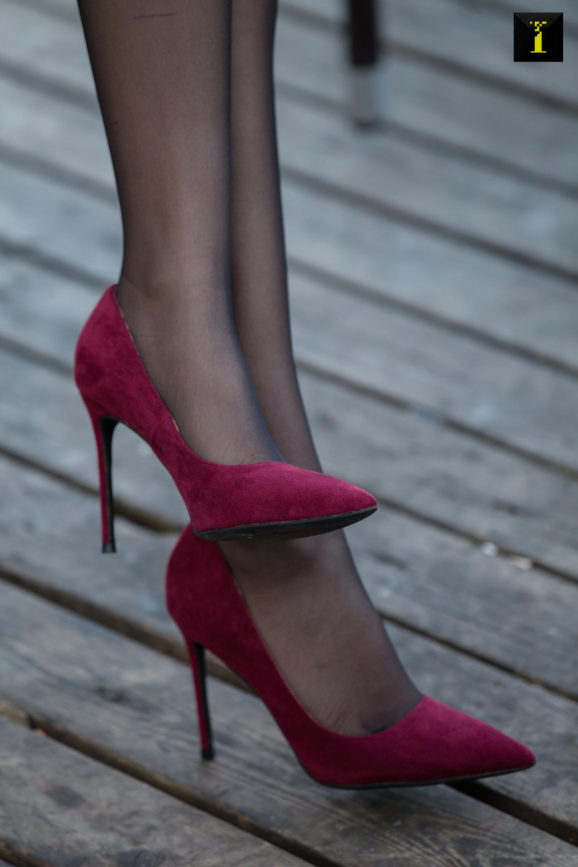 IESS异思趣向 2019.12.01 丝享家632：可乐 – 冬季专属绒面高跟