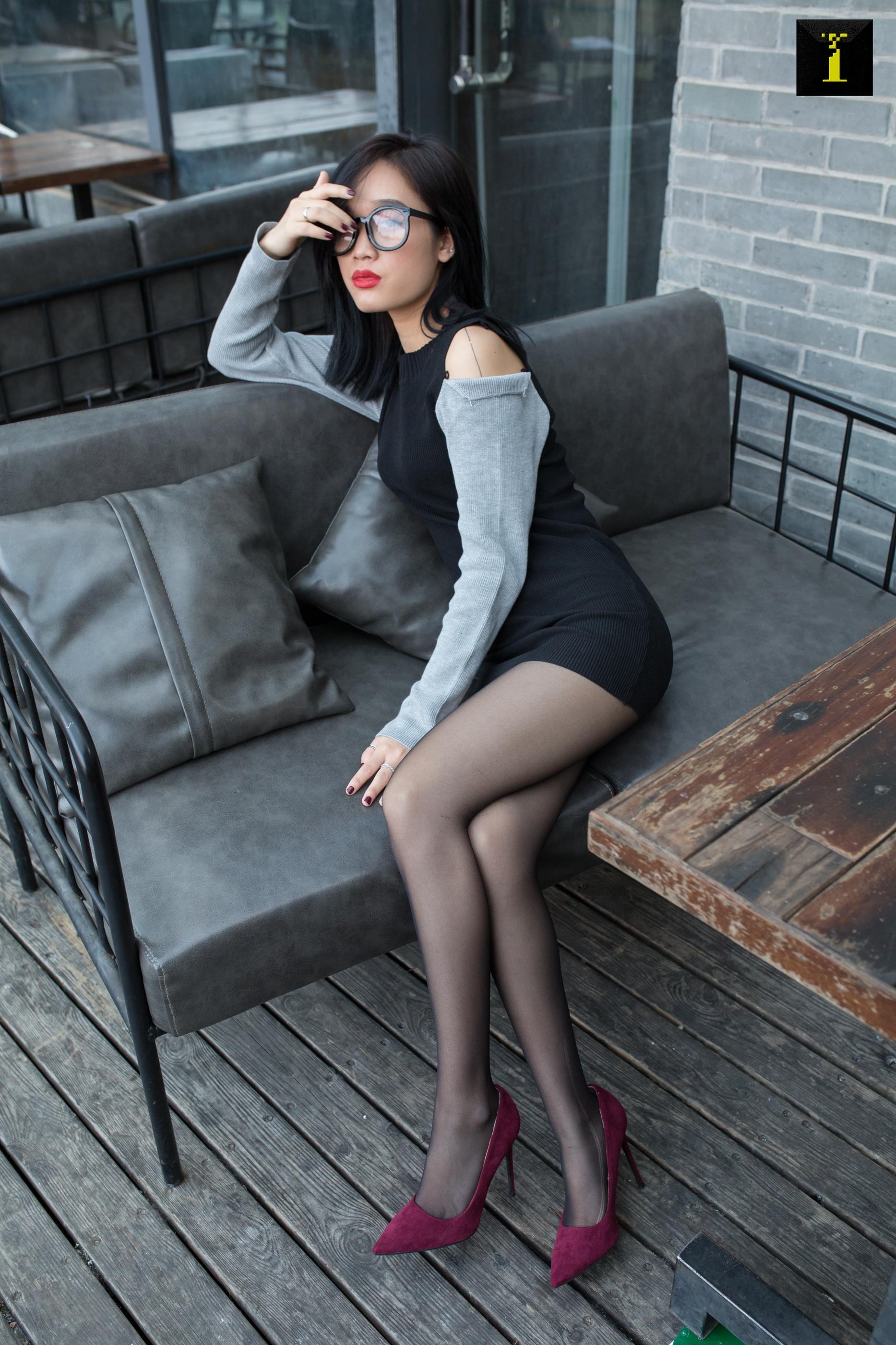 IESS异思趣向 2019.12.01 丝享家632：可乐 – 冬季专属绒面高跟