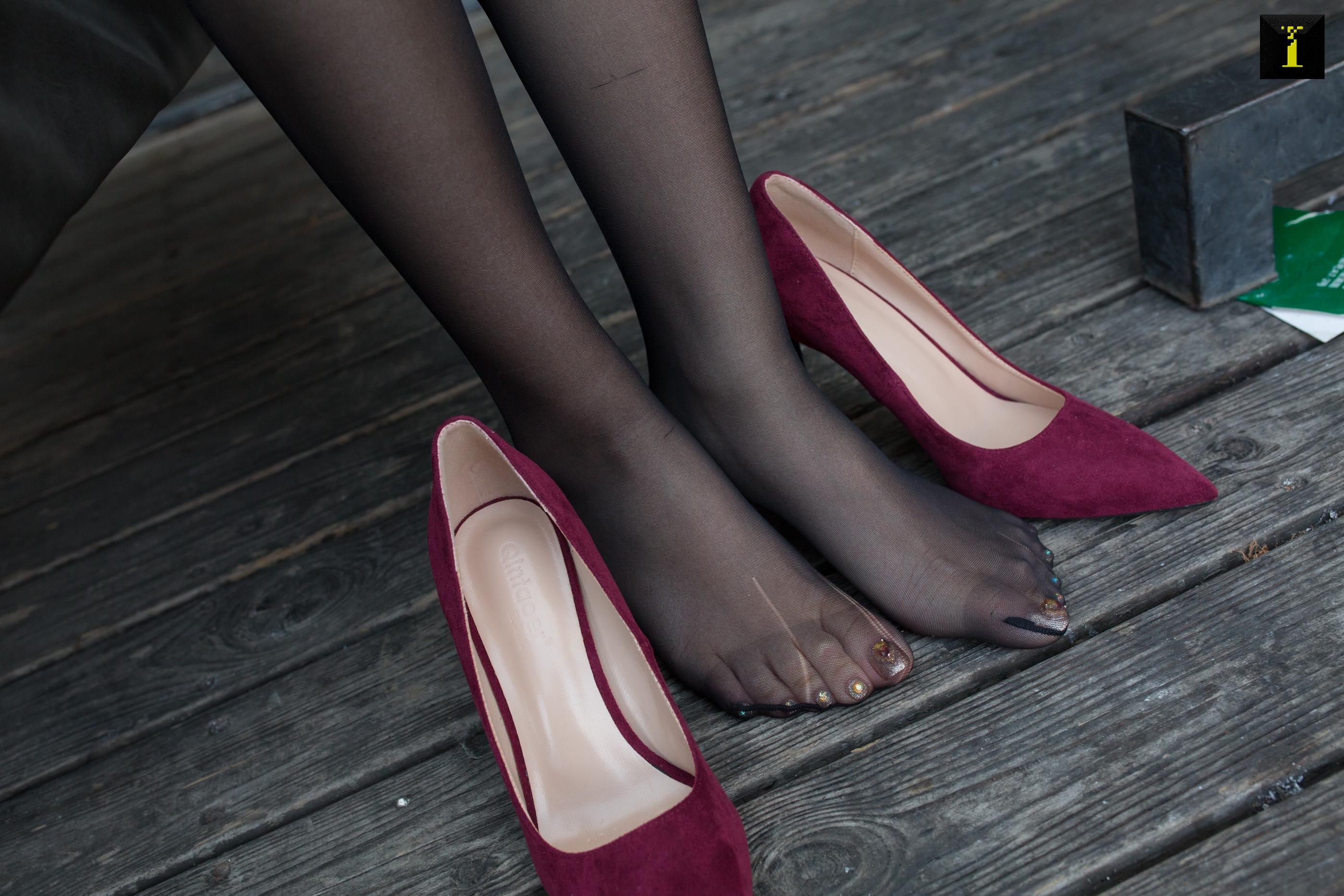 IESS异思趣向 2019.12.01 丝享家632：可乐 – 冬季专属绒面高跟