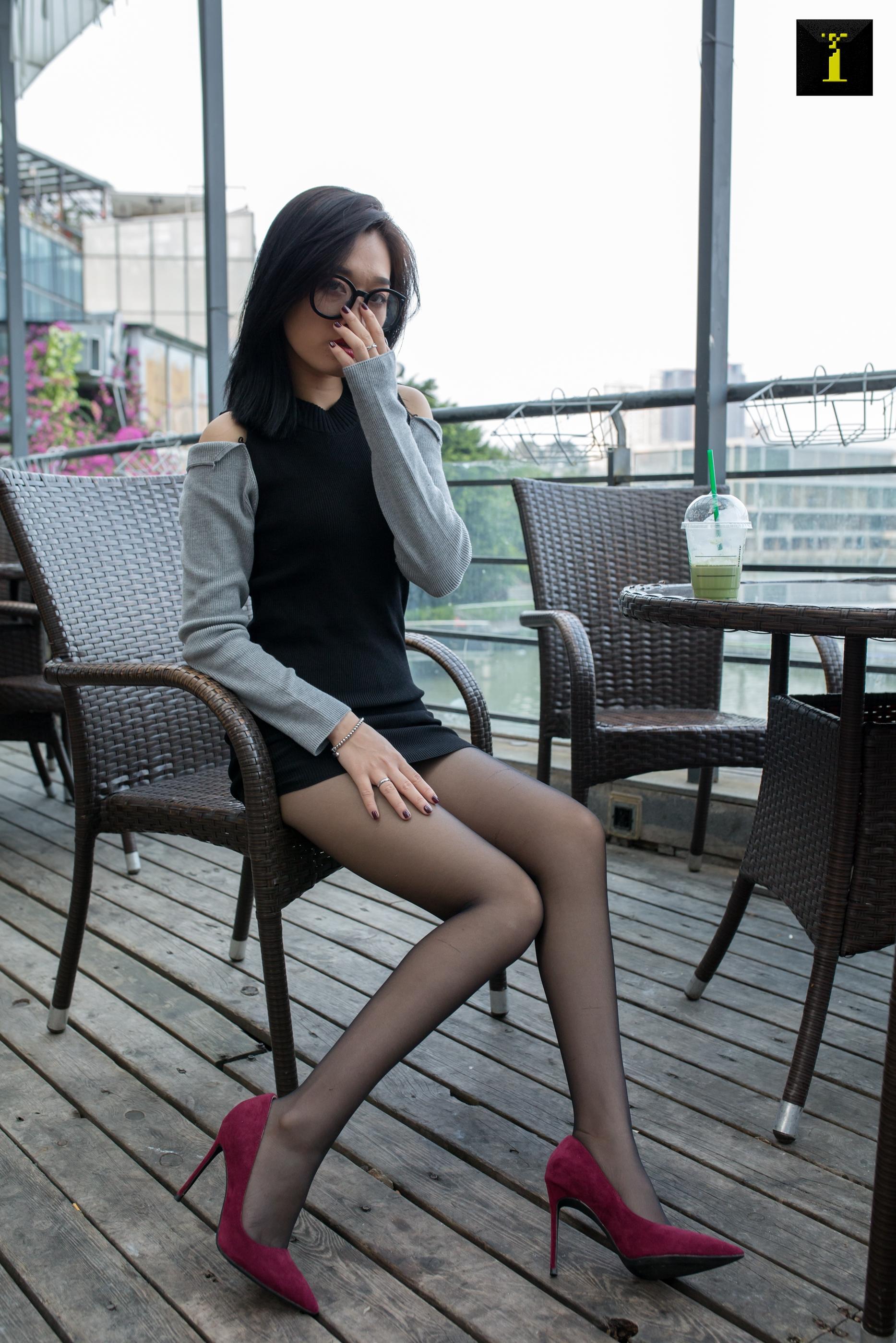 IESS异思趣向 2019.12.01 丝享家632：可乐 – 冬季专属绒面高跟