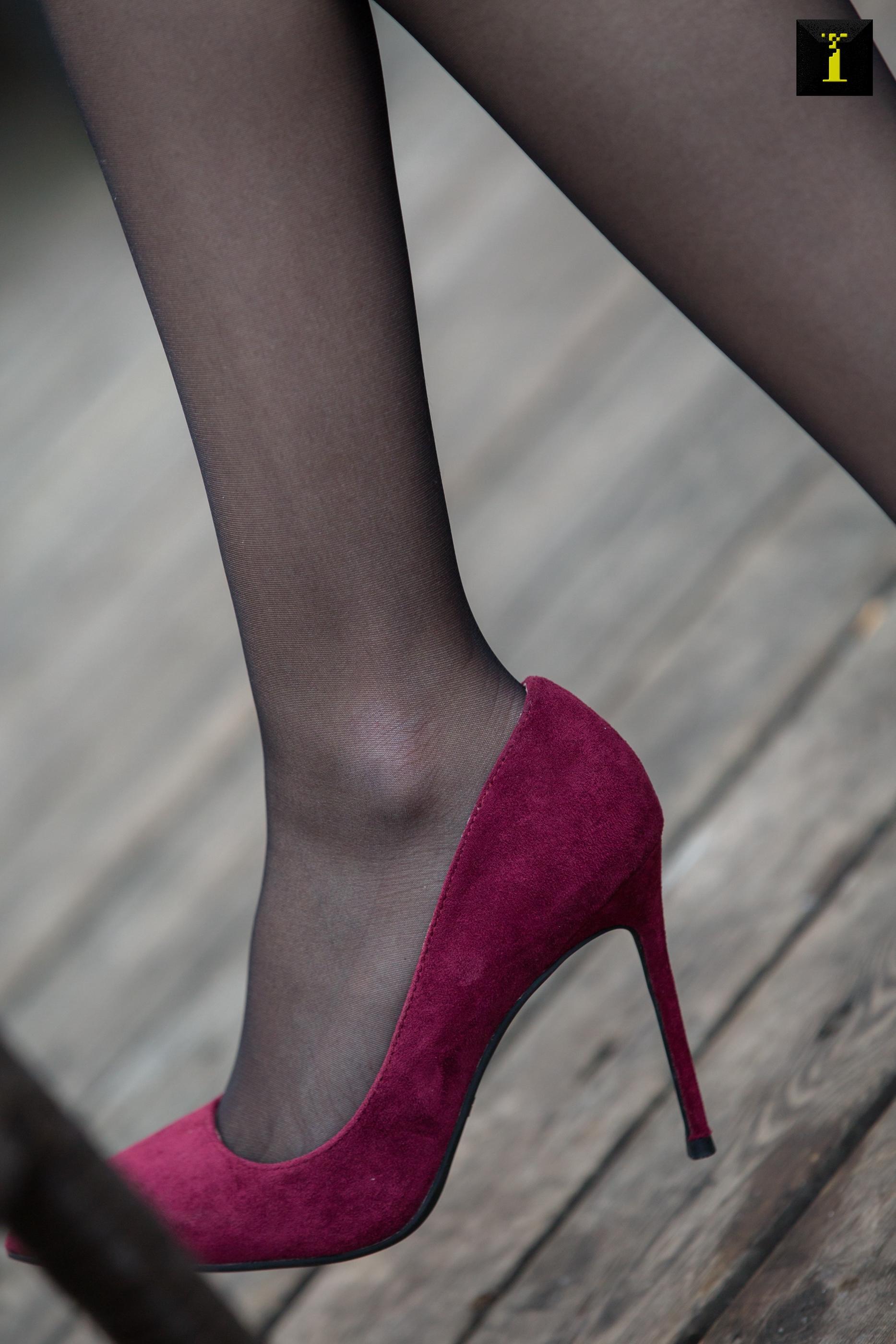 IESS异思趣向 2019.12.01 丝享家632：可乐 – 冬季专属绒面高跟