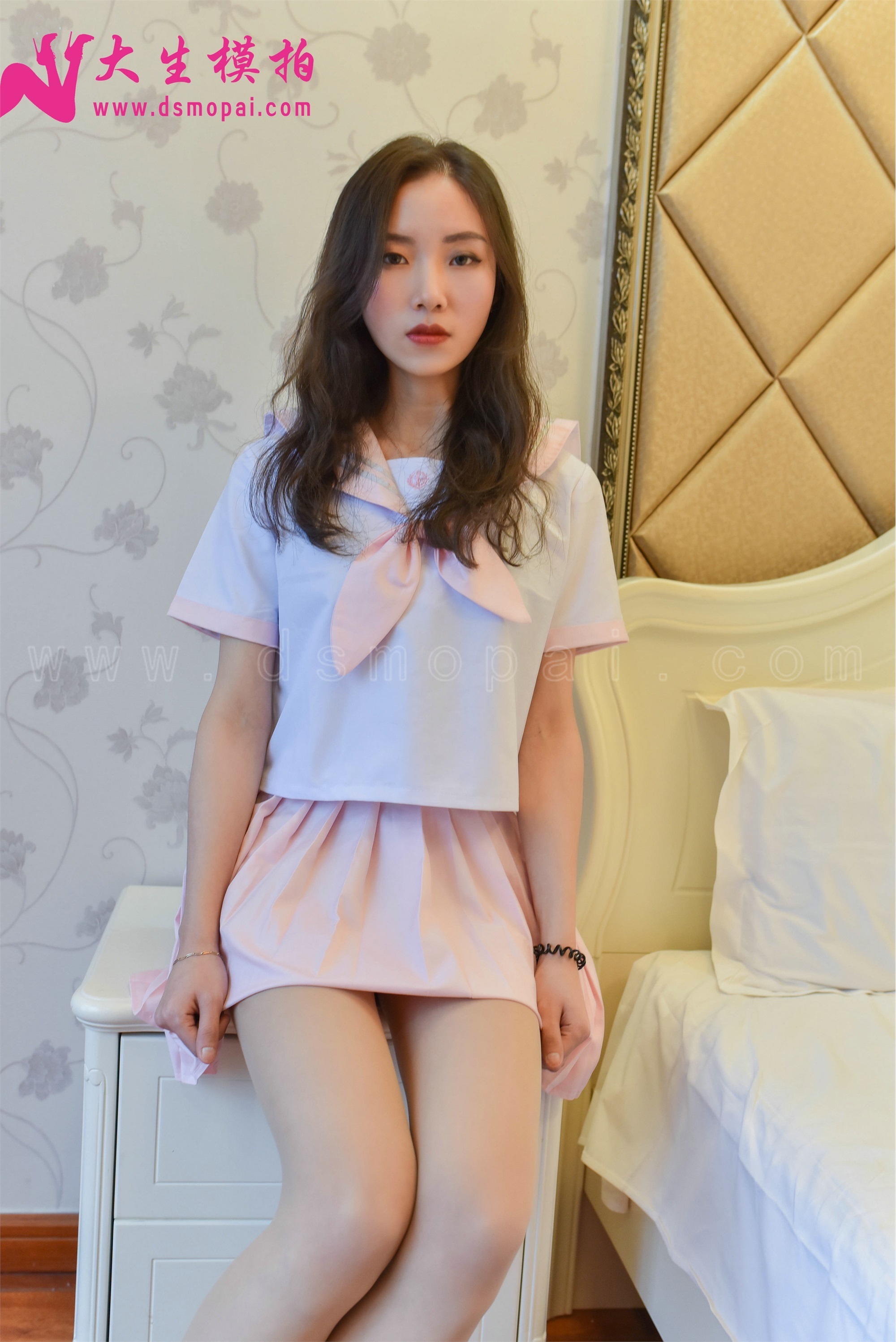 大生模拍 No.107 允儿 – 粉嫩学生装