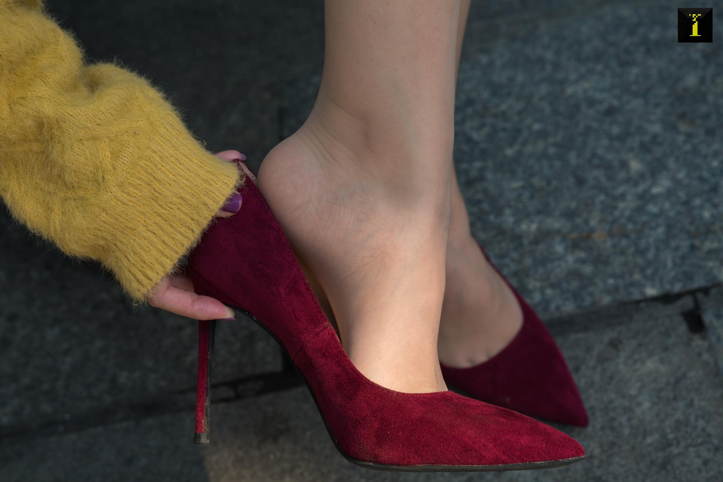 IESS异思趣向 2019.12.05 丝享家636：紫薇 – 换上新买的高跟鞋