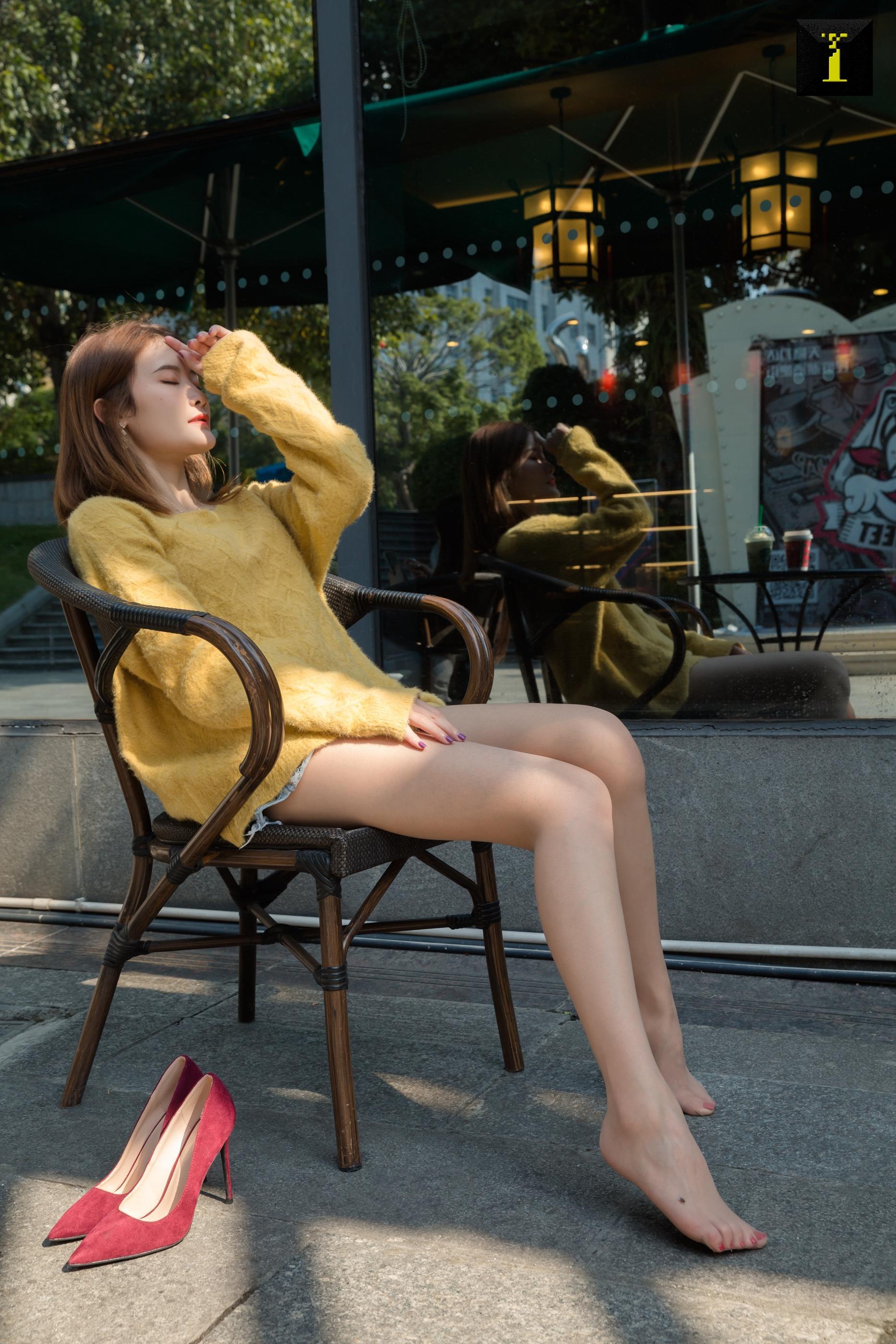 IESS异思趣向 2019.12.05 丝享家636：紫薇 – 换上新买的高跟鞋