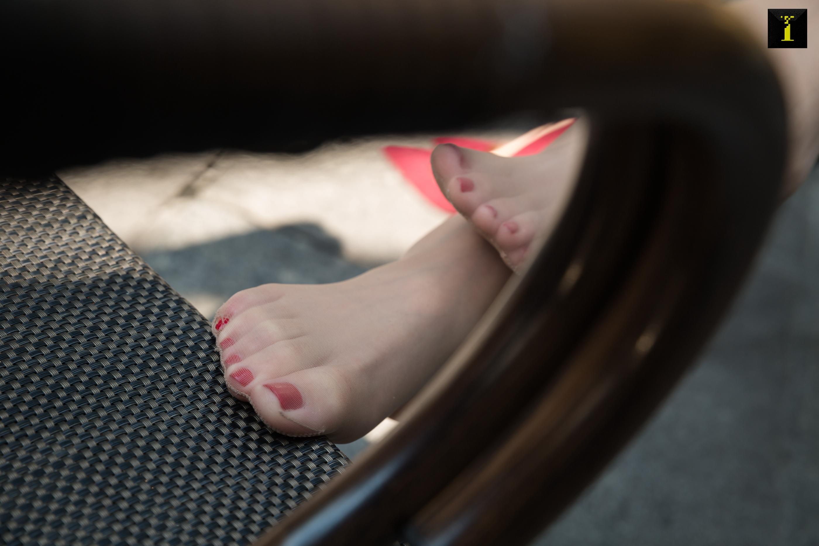 IESS异思趣向 2019.12.05 丝享家636：紫薇 – 换上新买的高跟鞋