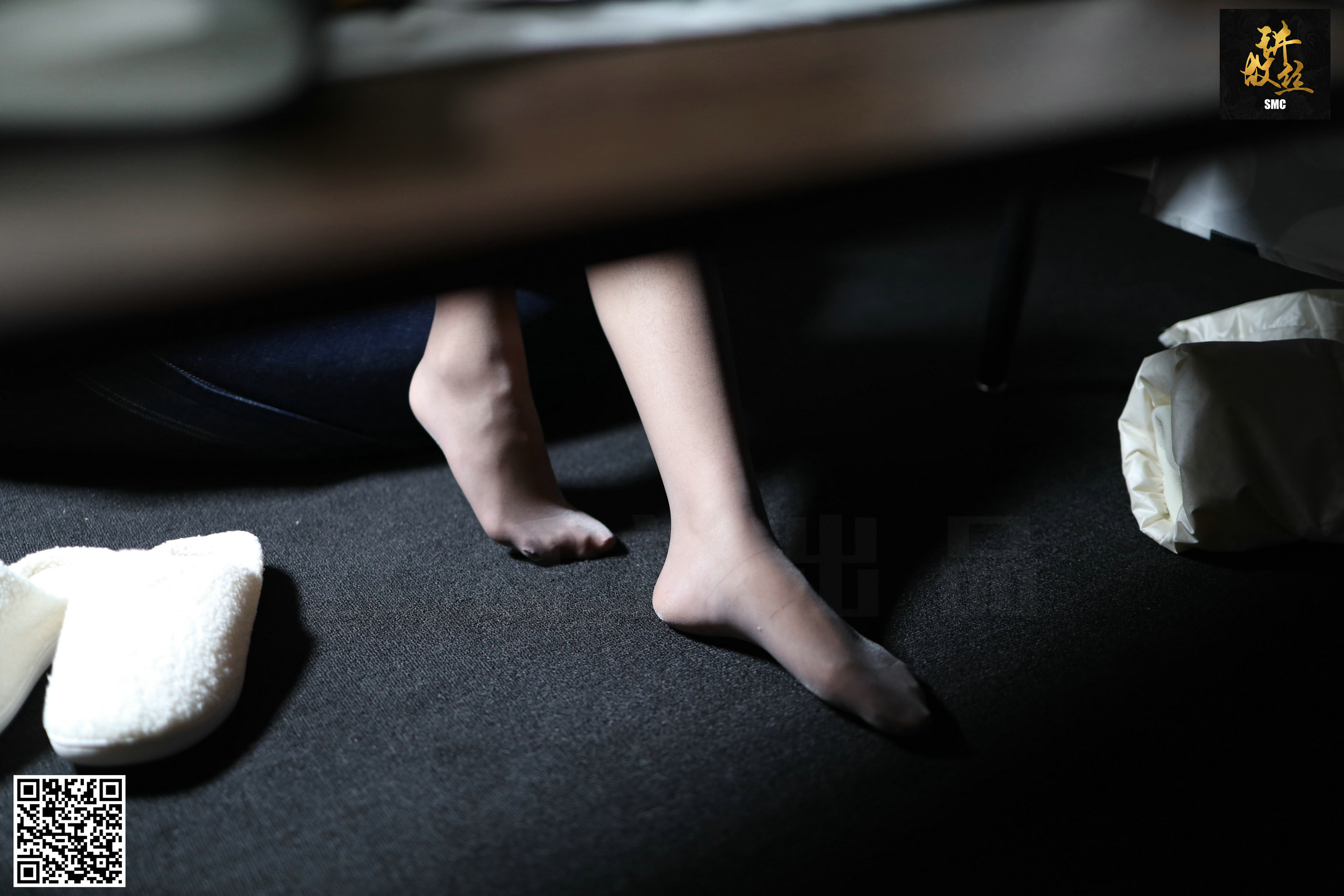 丝慕写真 特写集08 文欣 – 巧克力少女