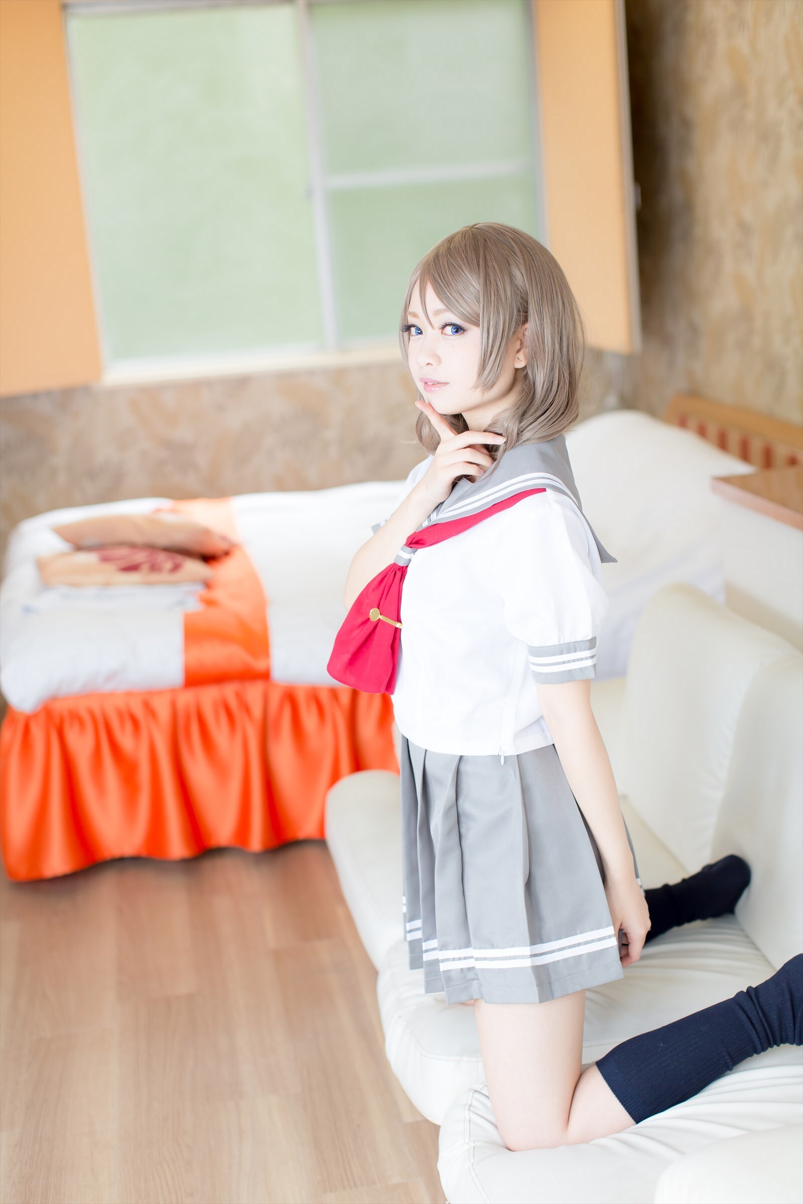 兔玩映画系列 写真-露背毛衣