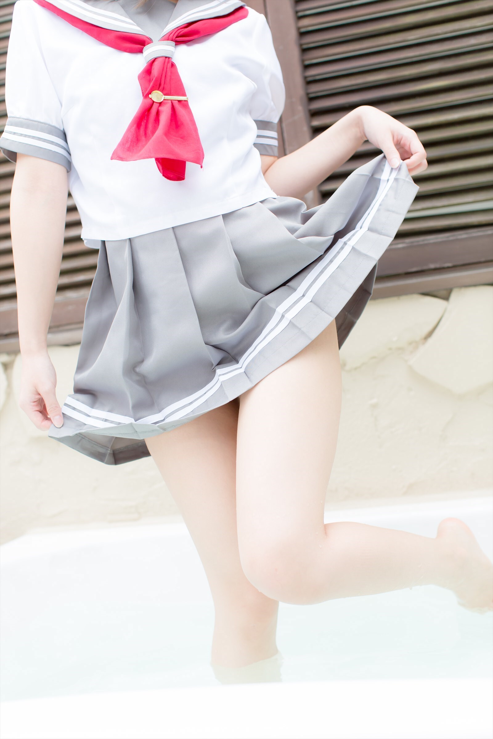 兔玩映画系列 写真-露背毛衣