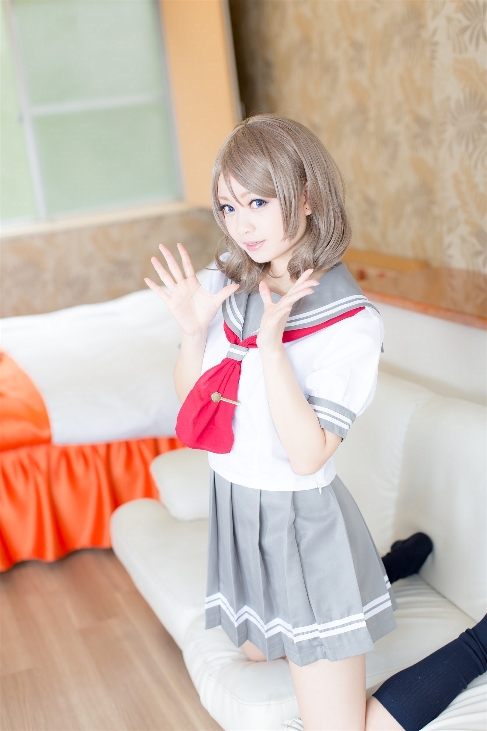 兔玩映画系列 写真-露背毛衣