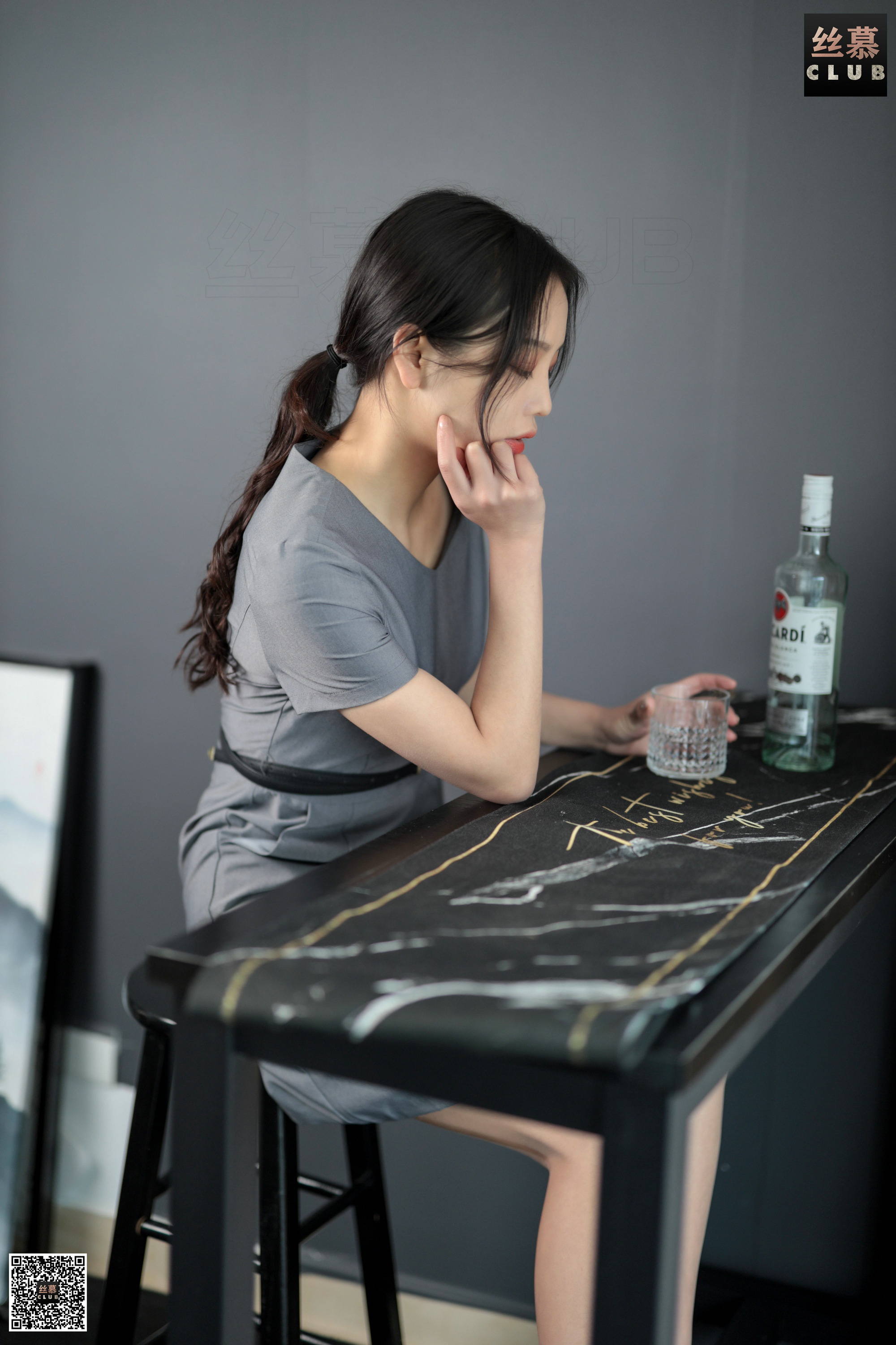 丝慕写真 SM139 咩咩 – 销售小姐