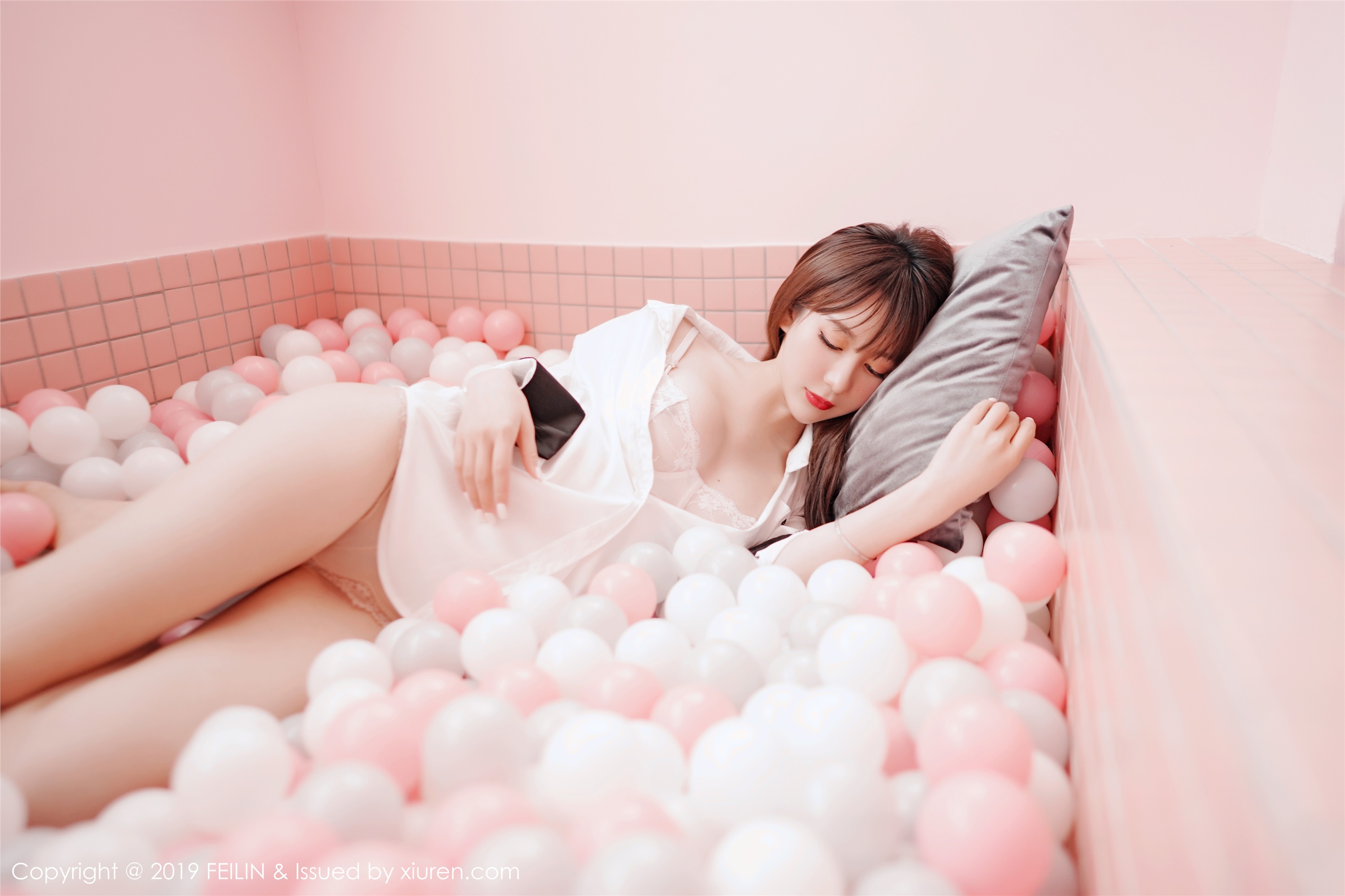 FEILIN嗲囡囡 2019.11.11 Vol.214 程梓