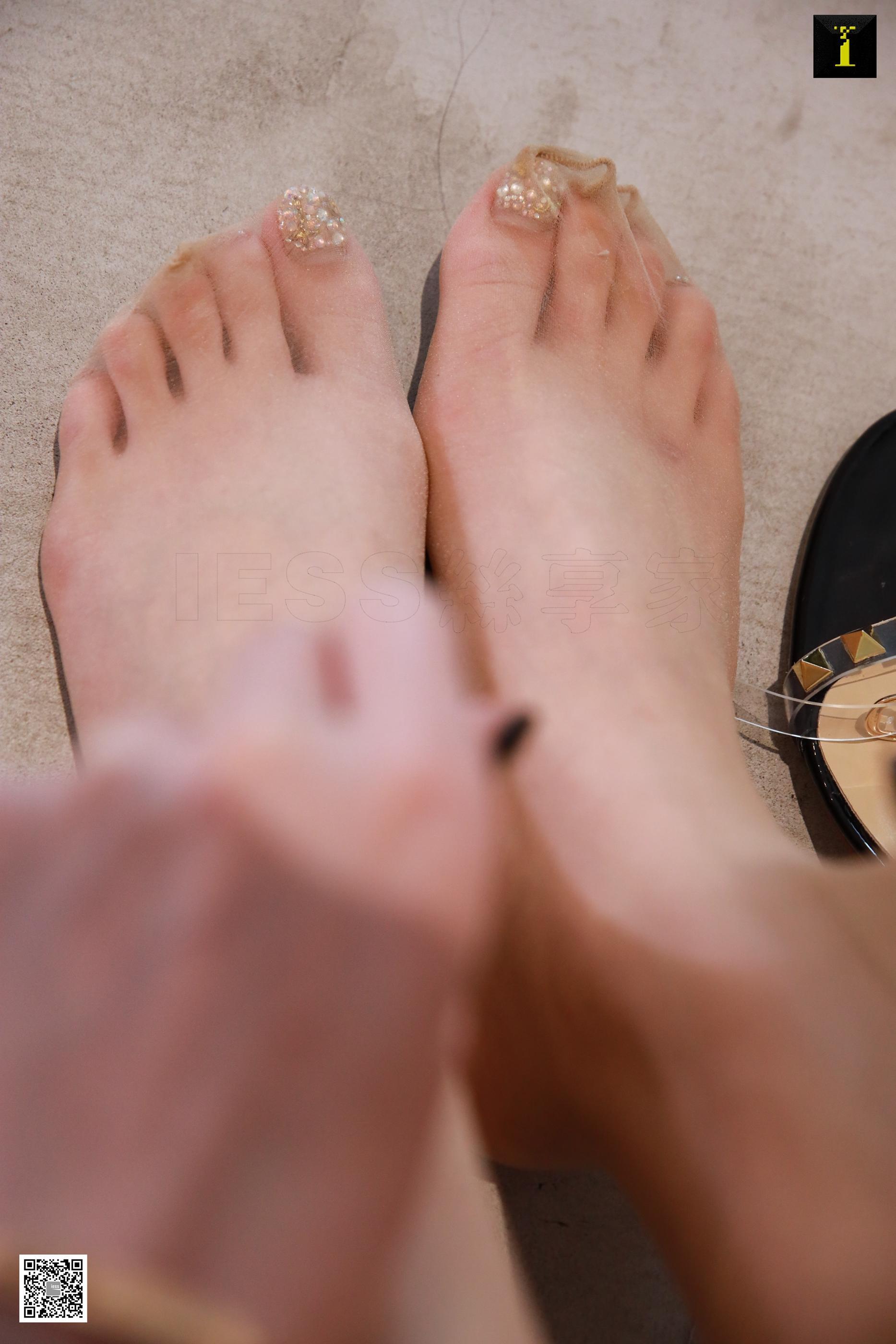 IESS异思趣向 2019.12.12 丝享家643： 喵姐 – 编织包与大长腿