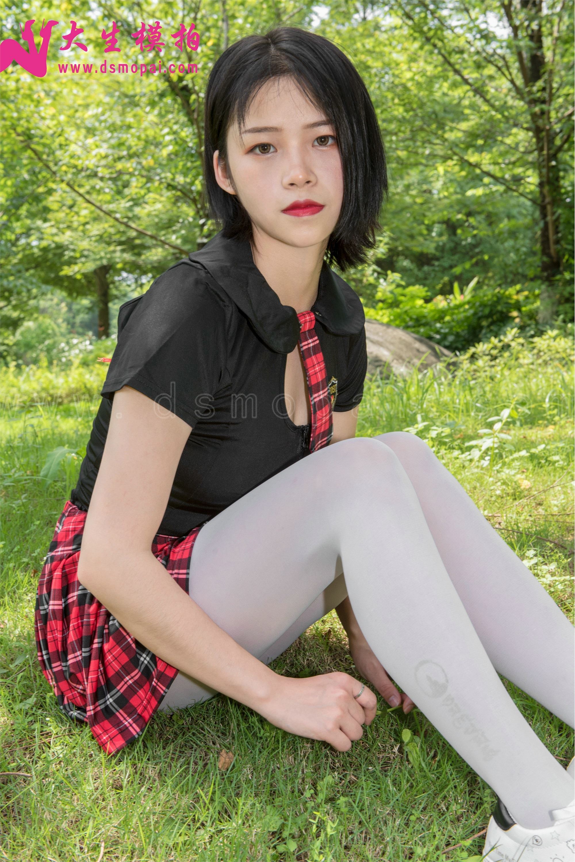 大生模拍  No.130 小雅 - 阳光下的白丝