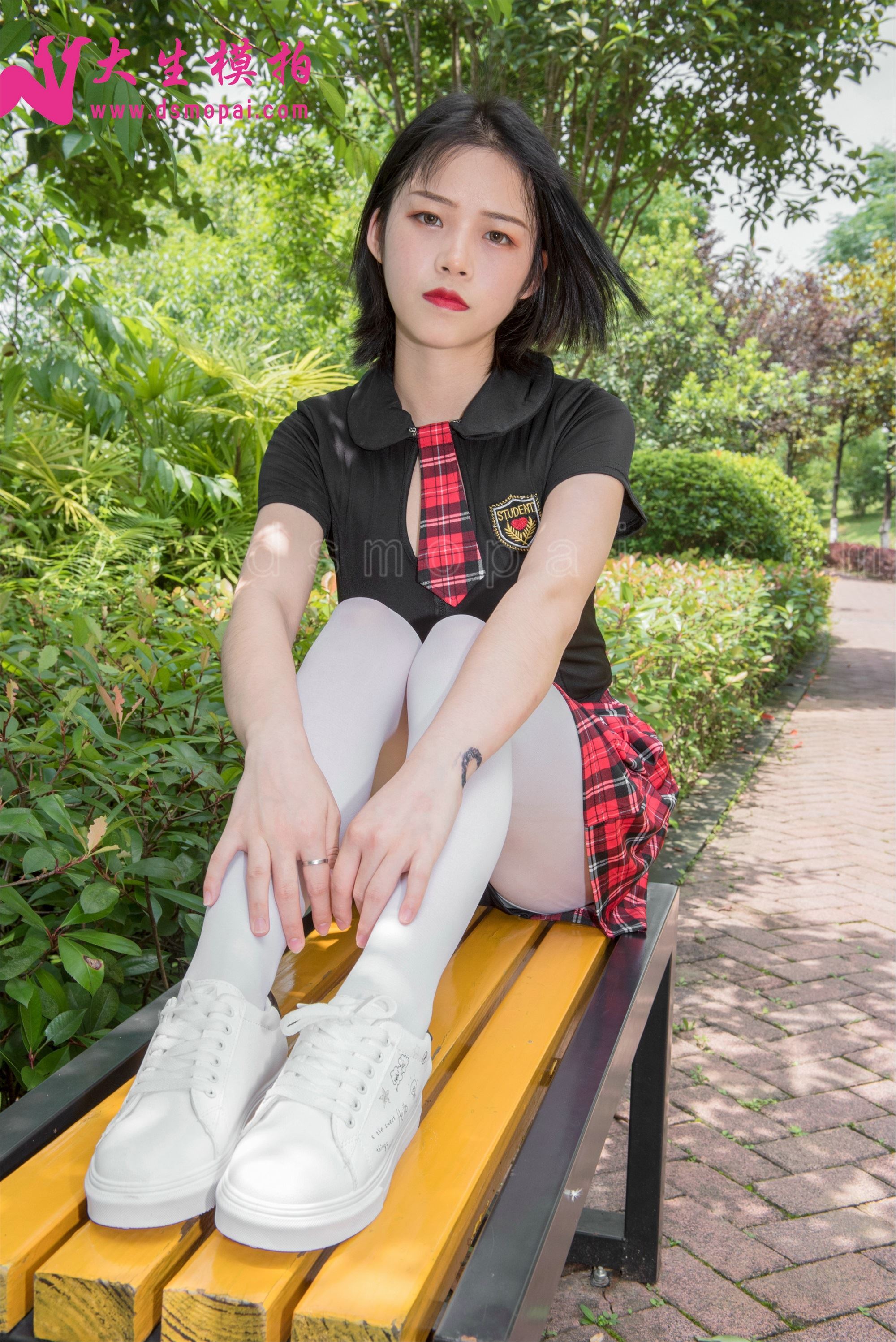 大生模拍  No.130 小雅 - 阳光下的白丝