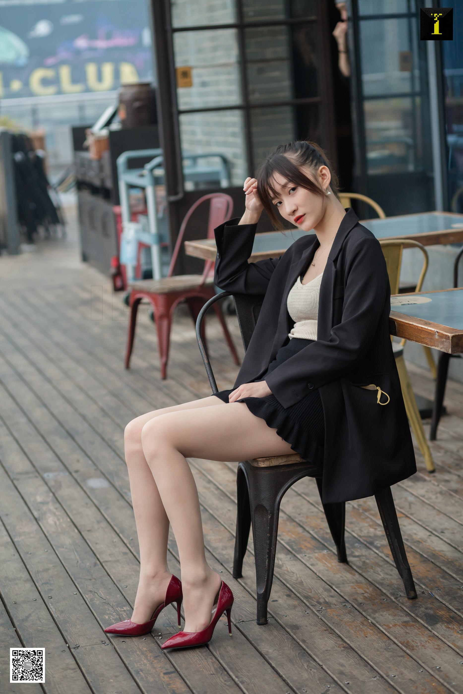 IESS异思趣向 2019.12.14 丝享家645：秋领班的午休时间