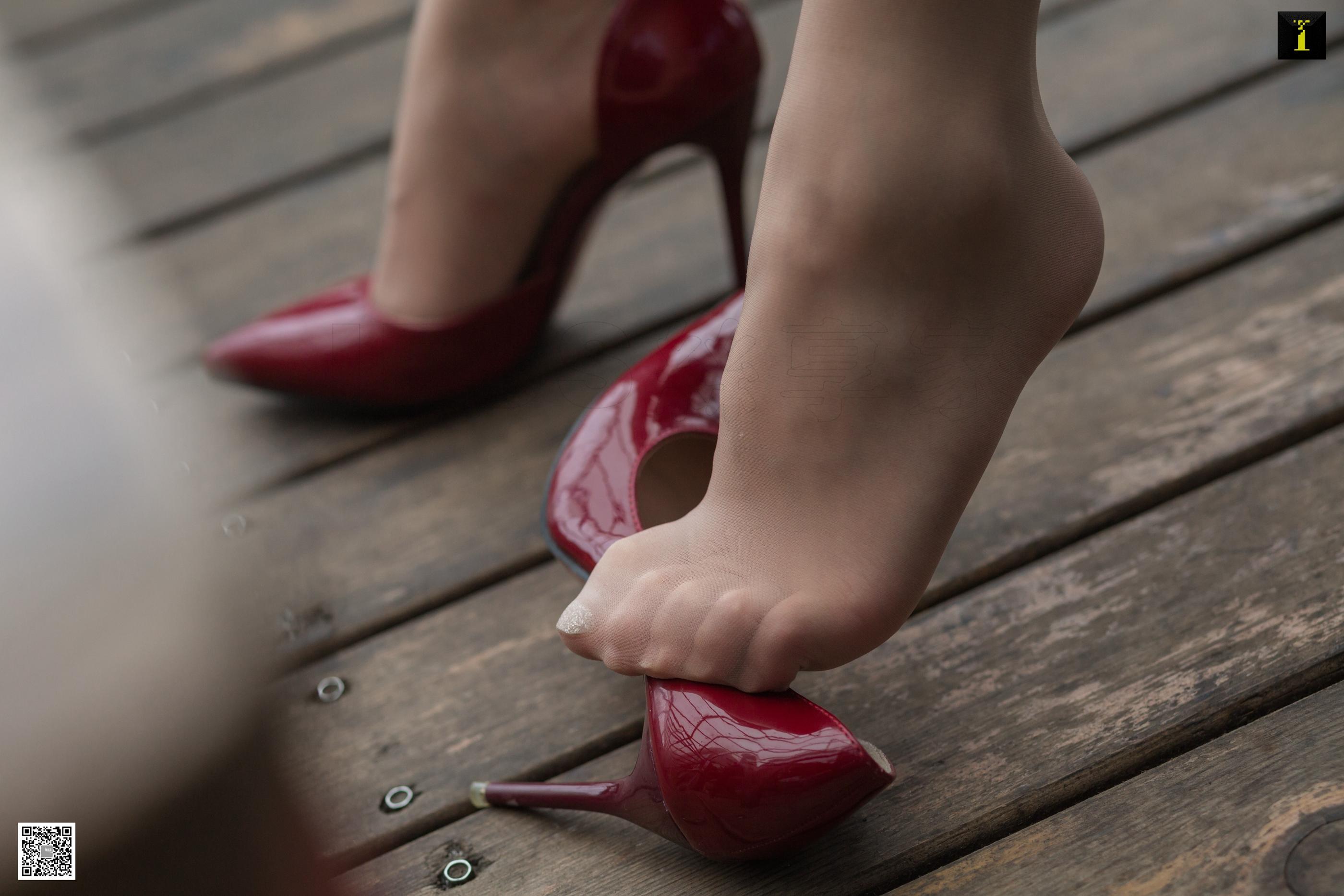 IESS异思趣向 2019.12.14 丝享家645：秋领班的午休时间