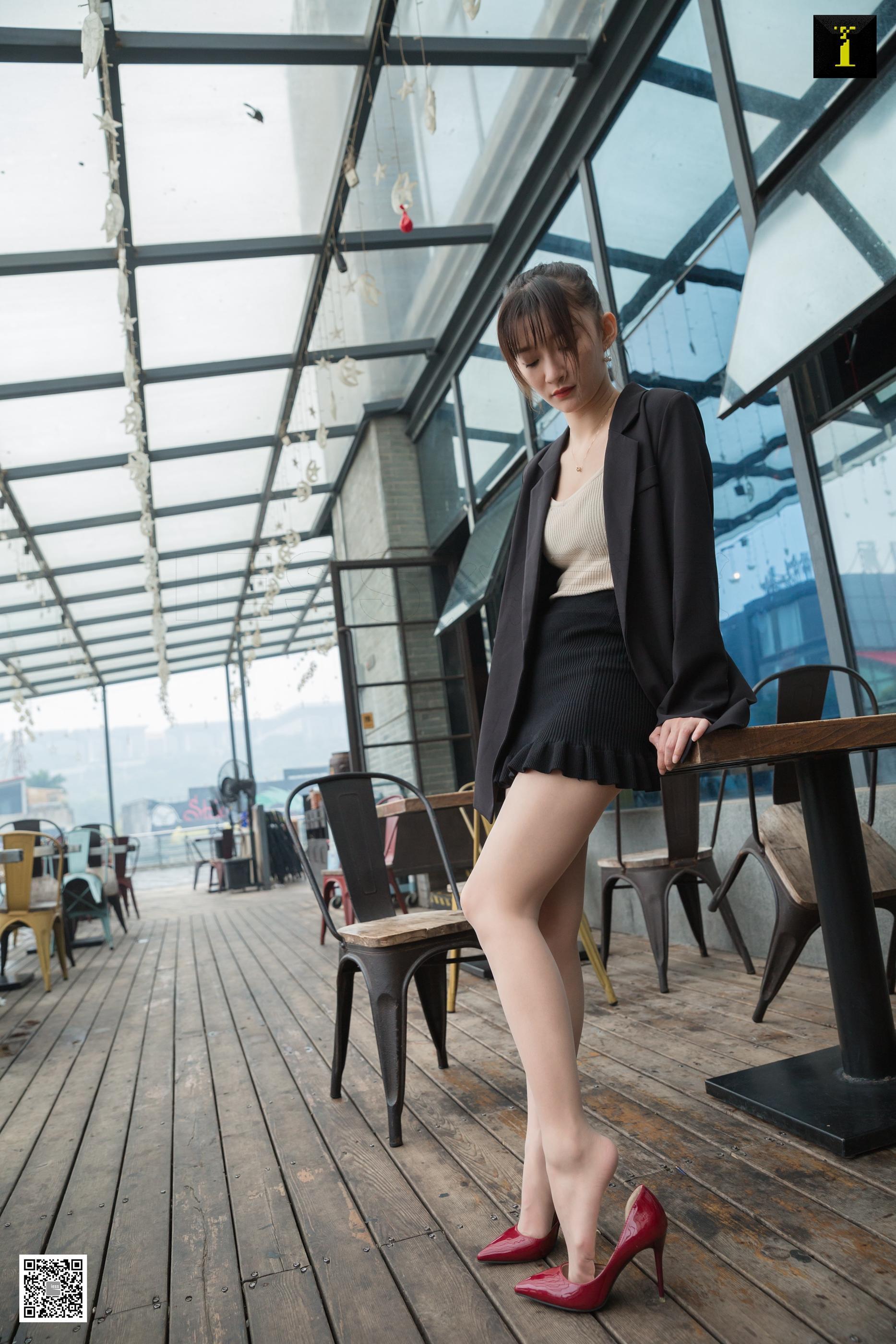 IESS异思趣向 2019.12.14 丝享家645：秋领班的午休时间