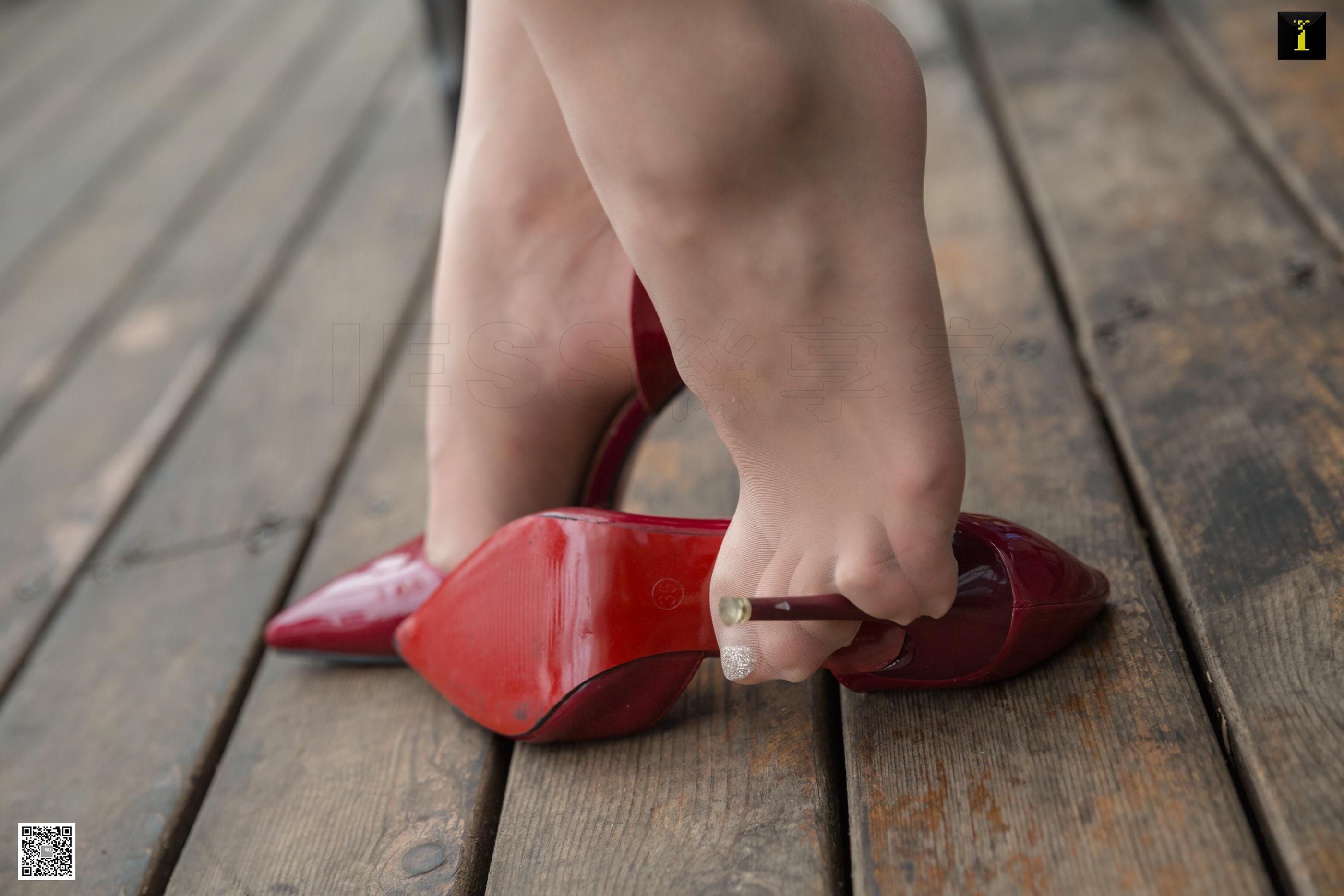 IESS异思趣向 2019.12.14 丝享家645：秋领班的午休时间