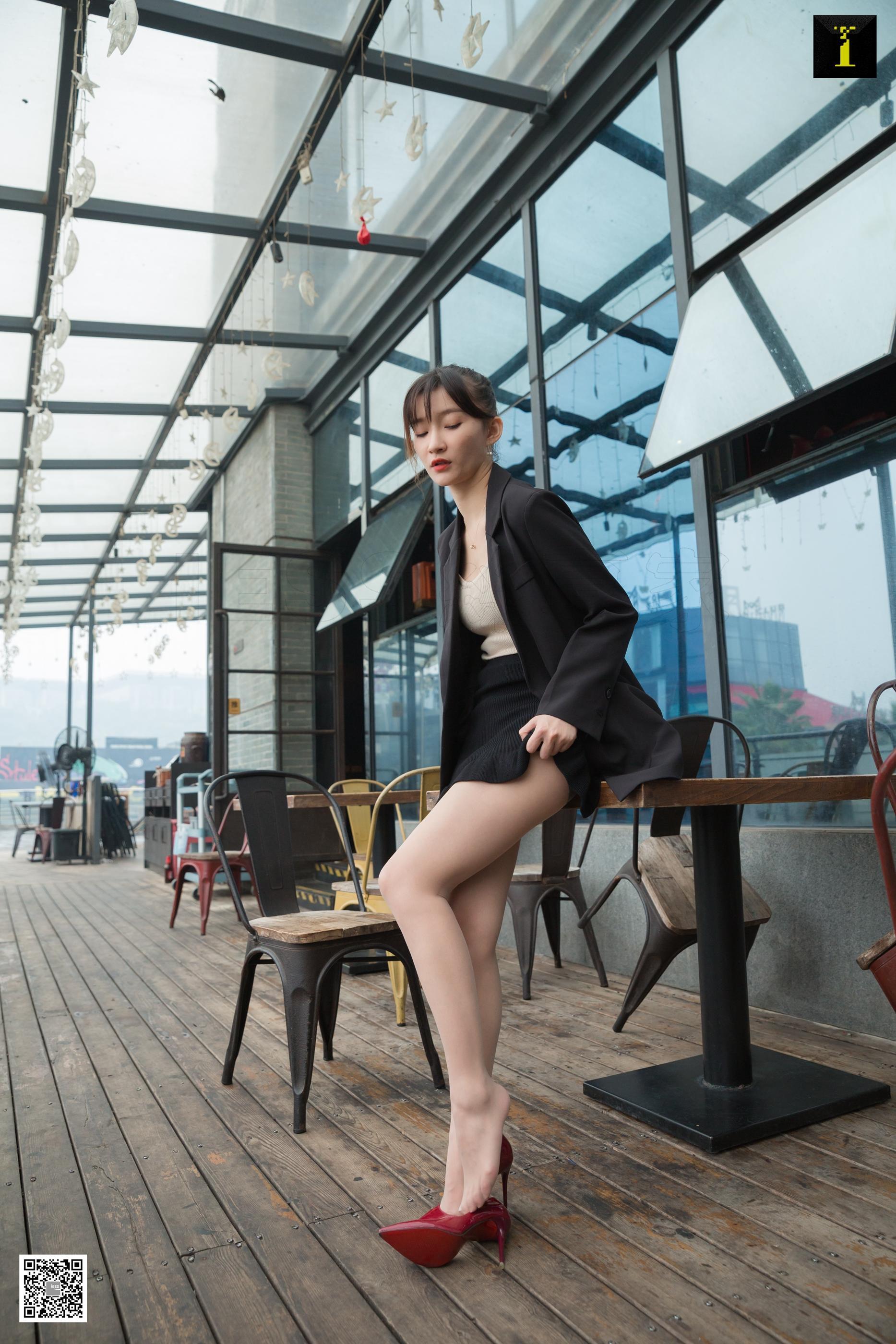 IESS异思趣向 2019.12.14 丝享家645：秋领班的午休时间