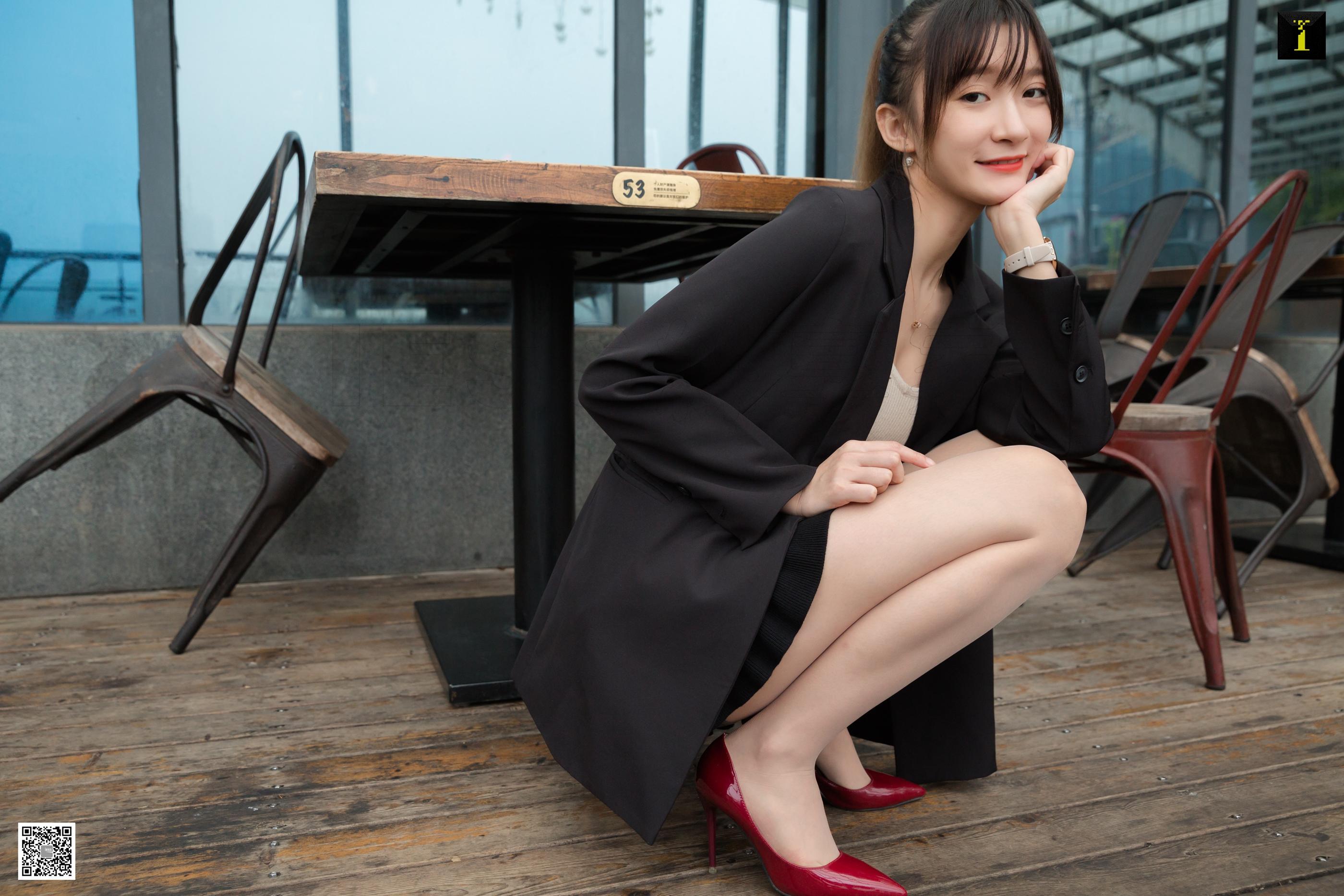 IESS异思趣向 2019.12.14 丝享家645：秋领班的午休时间