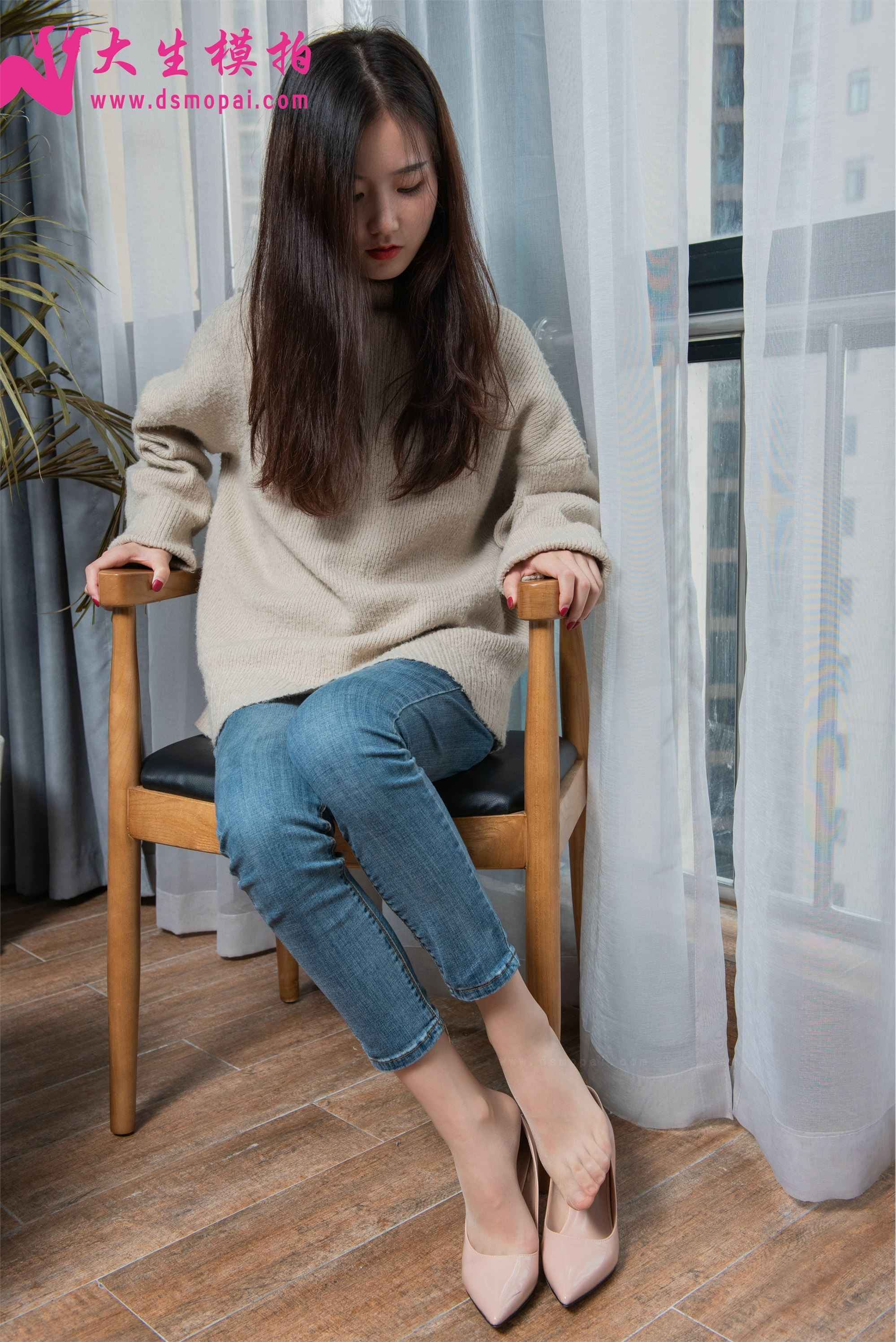 大生模拍  No.158 悠悠 - 裤内有丝