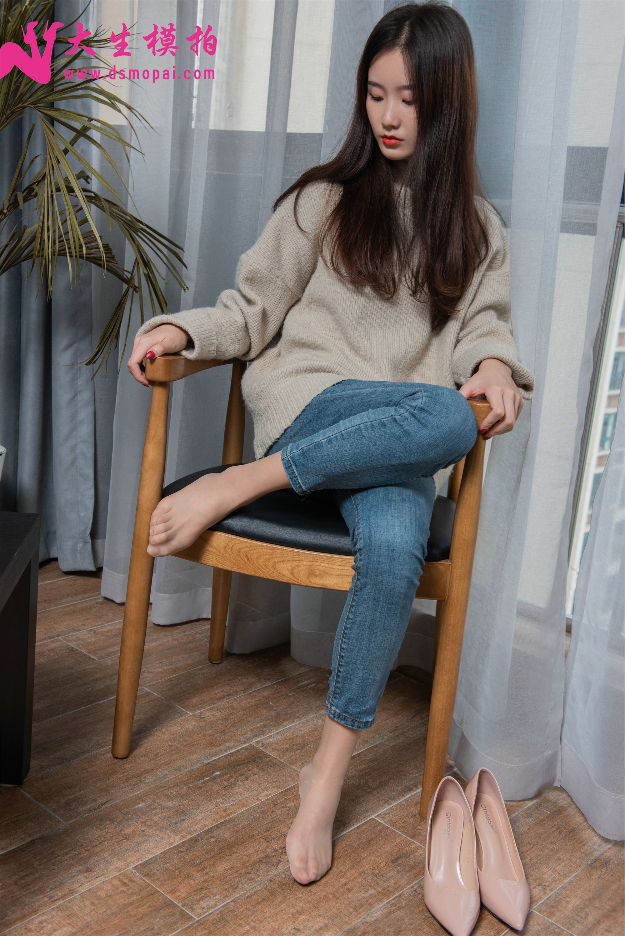 大生模拍  No.158 悠悠 - 裤内有丝