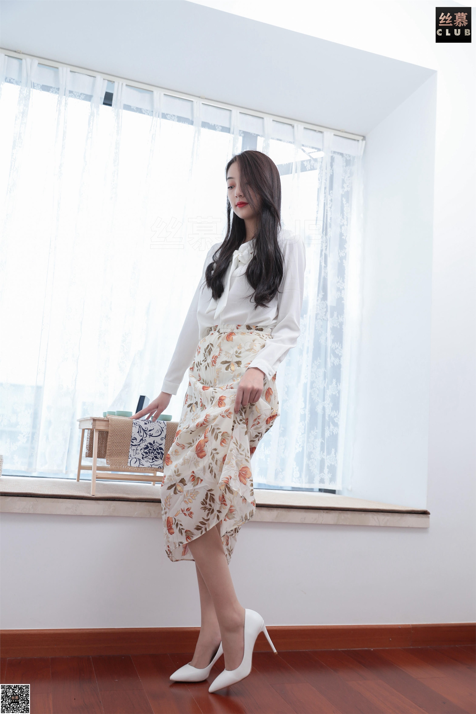 丝慕写真 SM063 诗晴《她笑了》