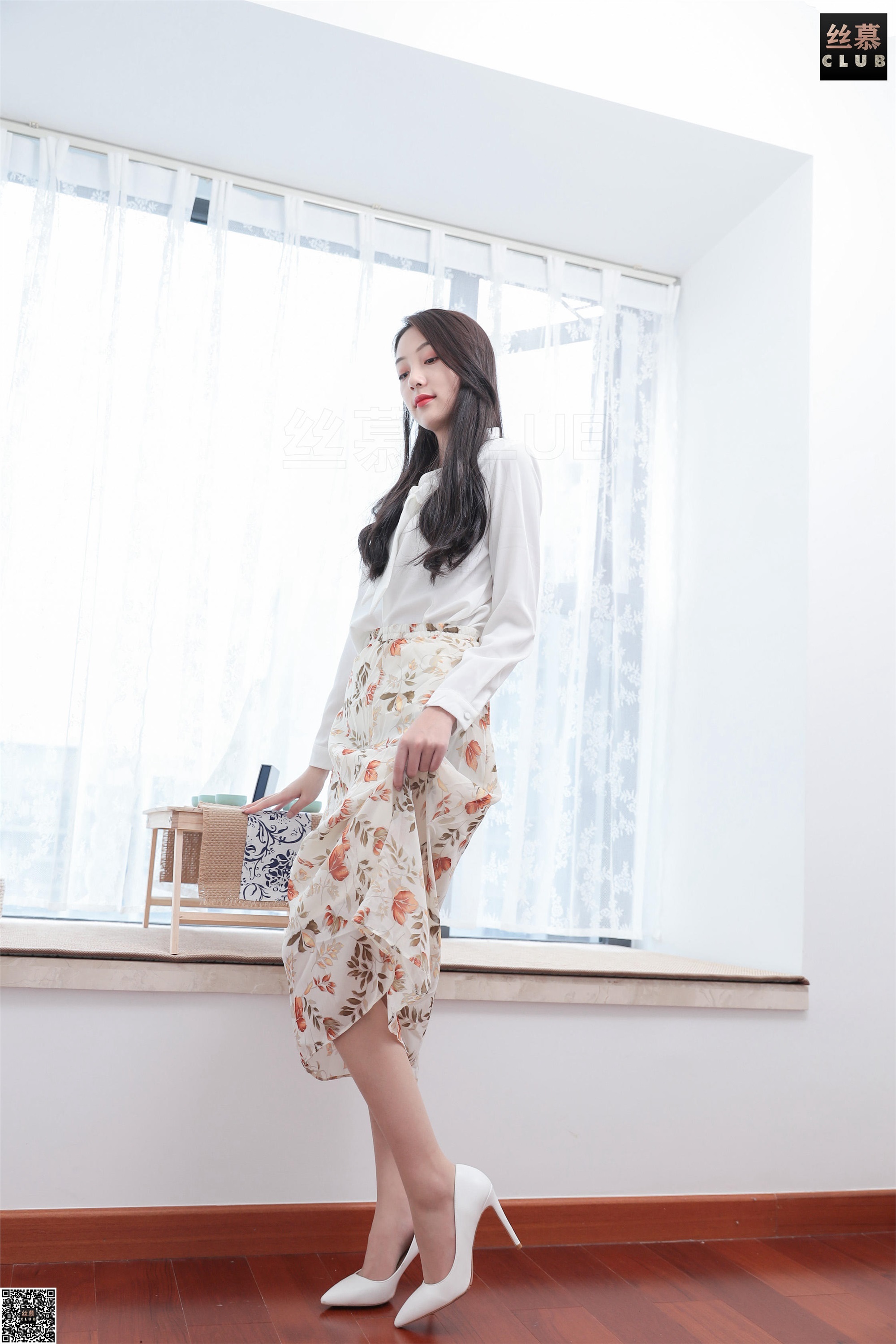 丝慕写真 SM063 诗晴《她笑了》