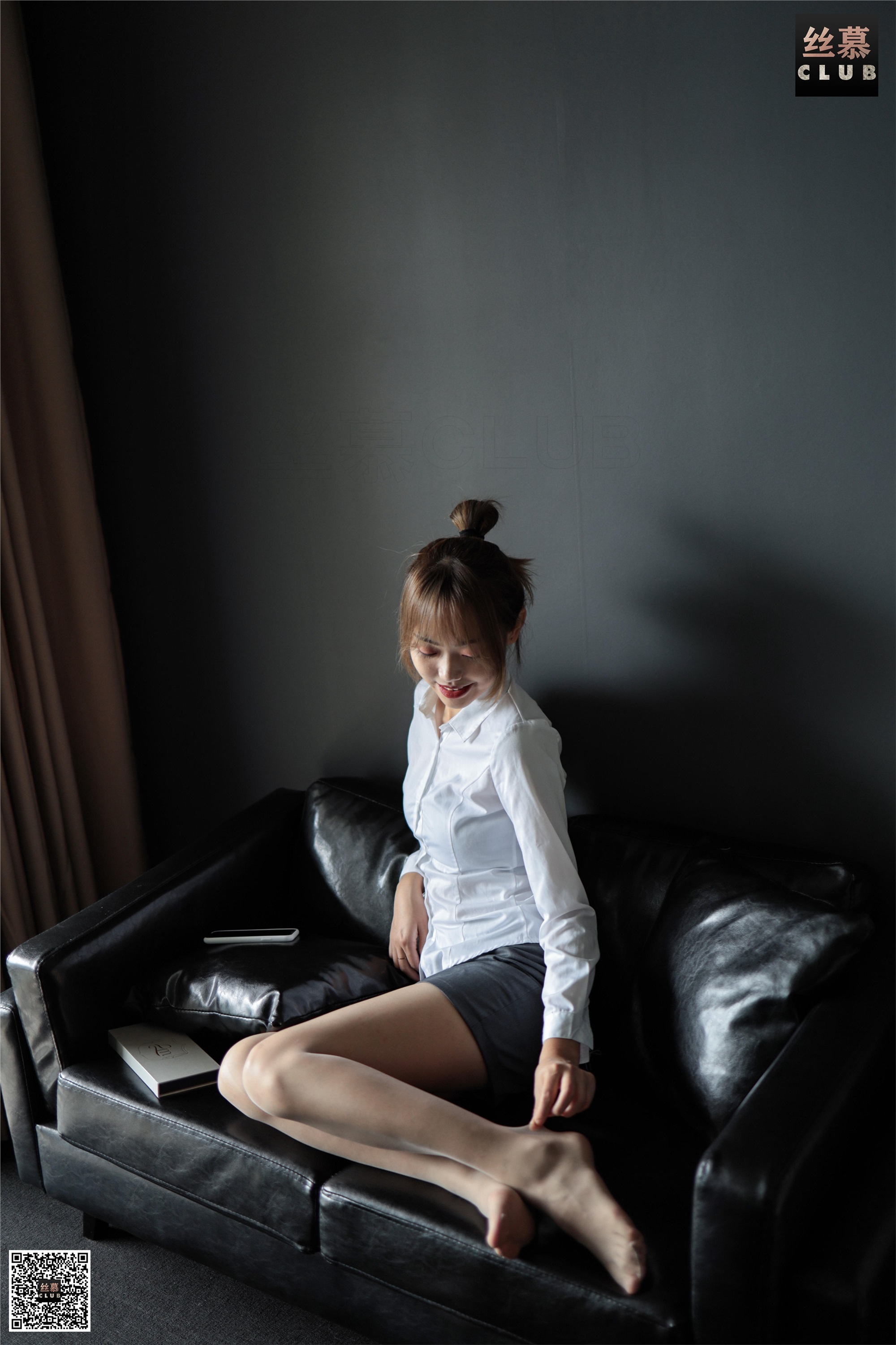 丝慕写真 SM069 小颖《小颖纹理肉丝》