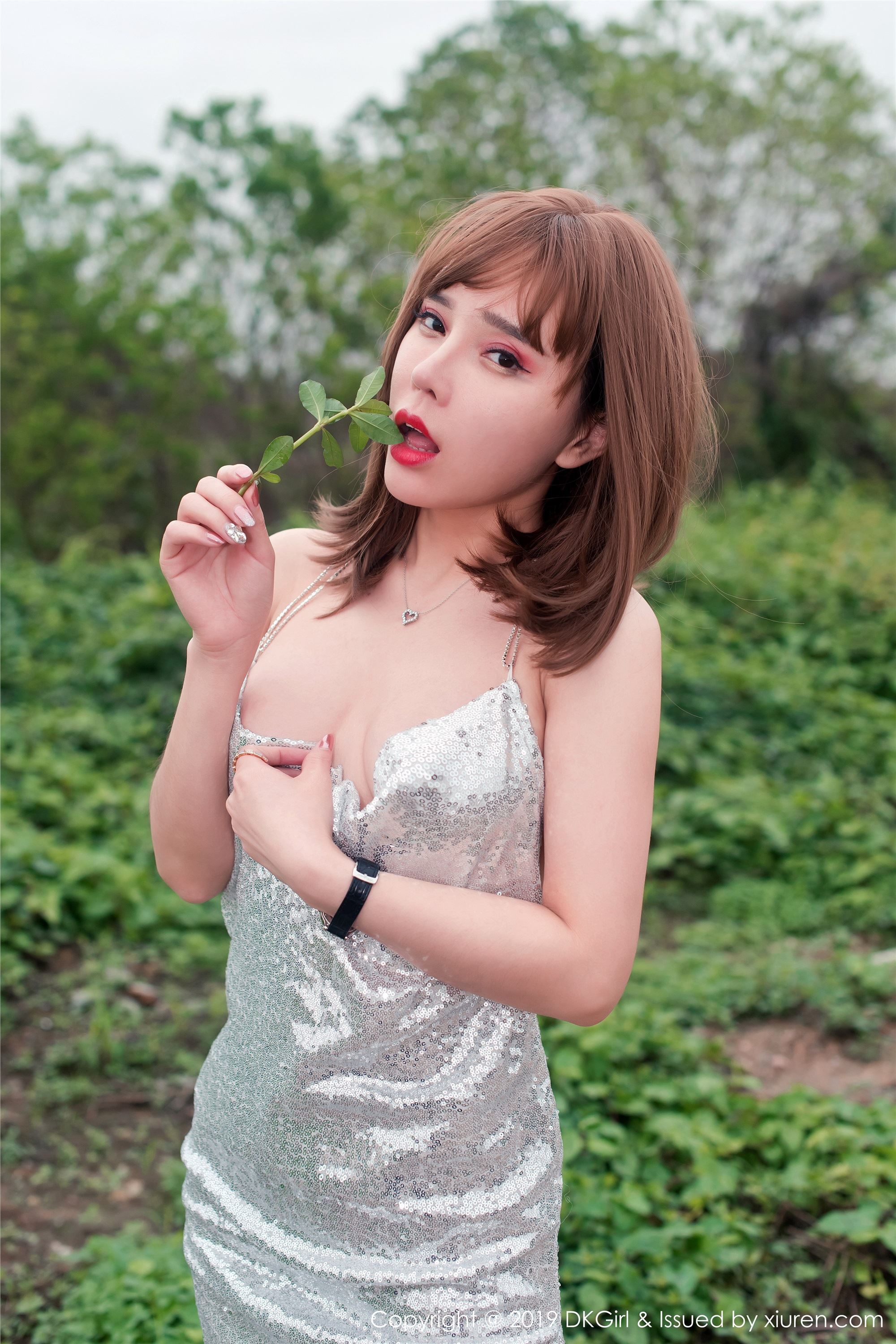 DKGirl御女郎  2019.11.15 VOL.120 妩媚诱人 艾小青