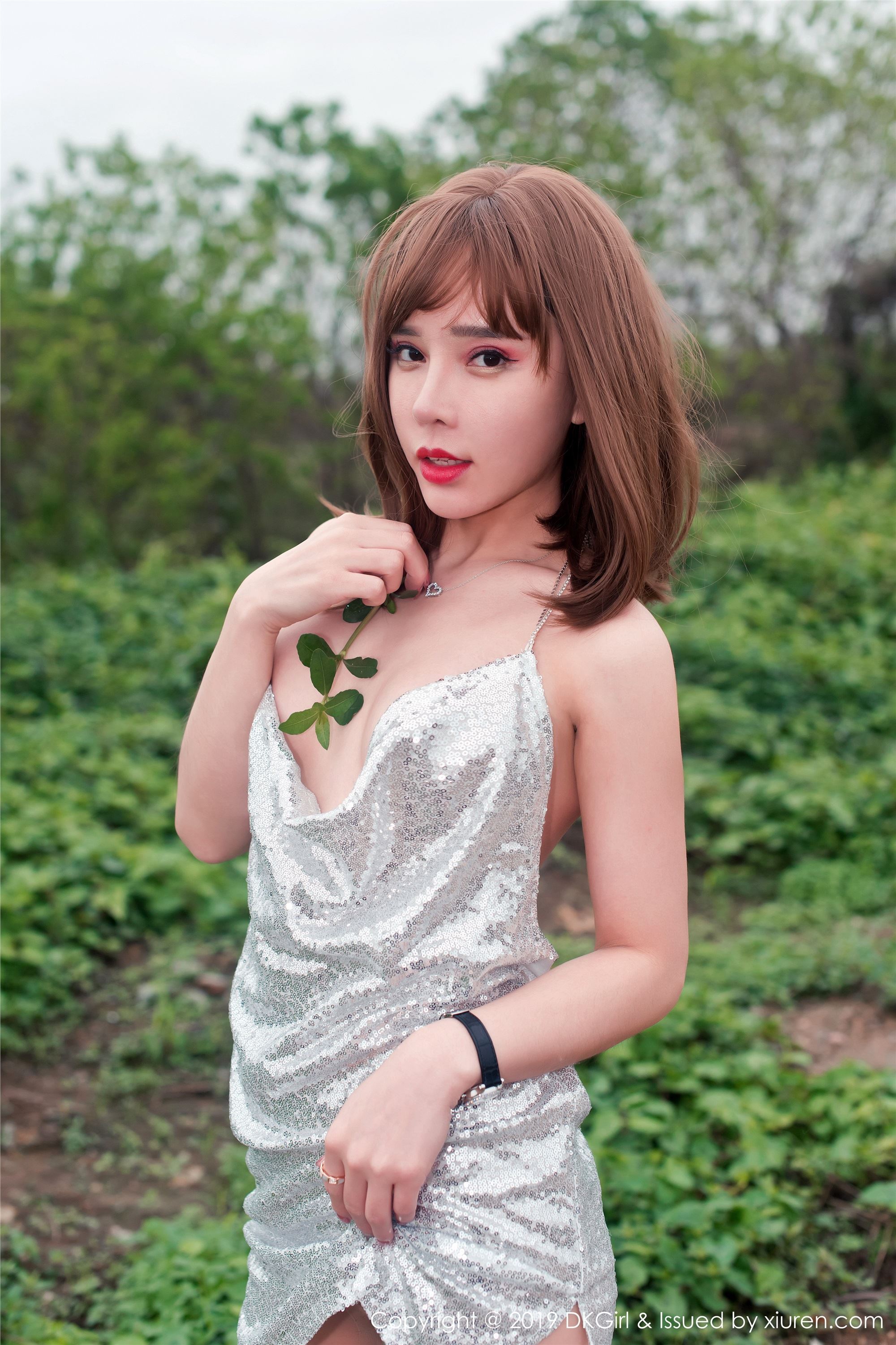 DKGirl御女郎  2019.11.15 VOL.120 妩媚诱人 艾小青