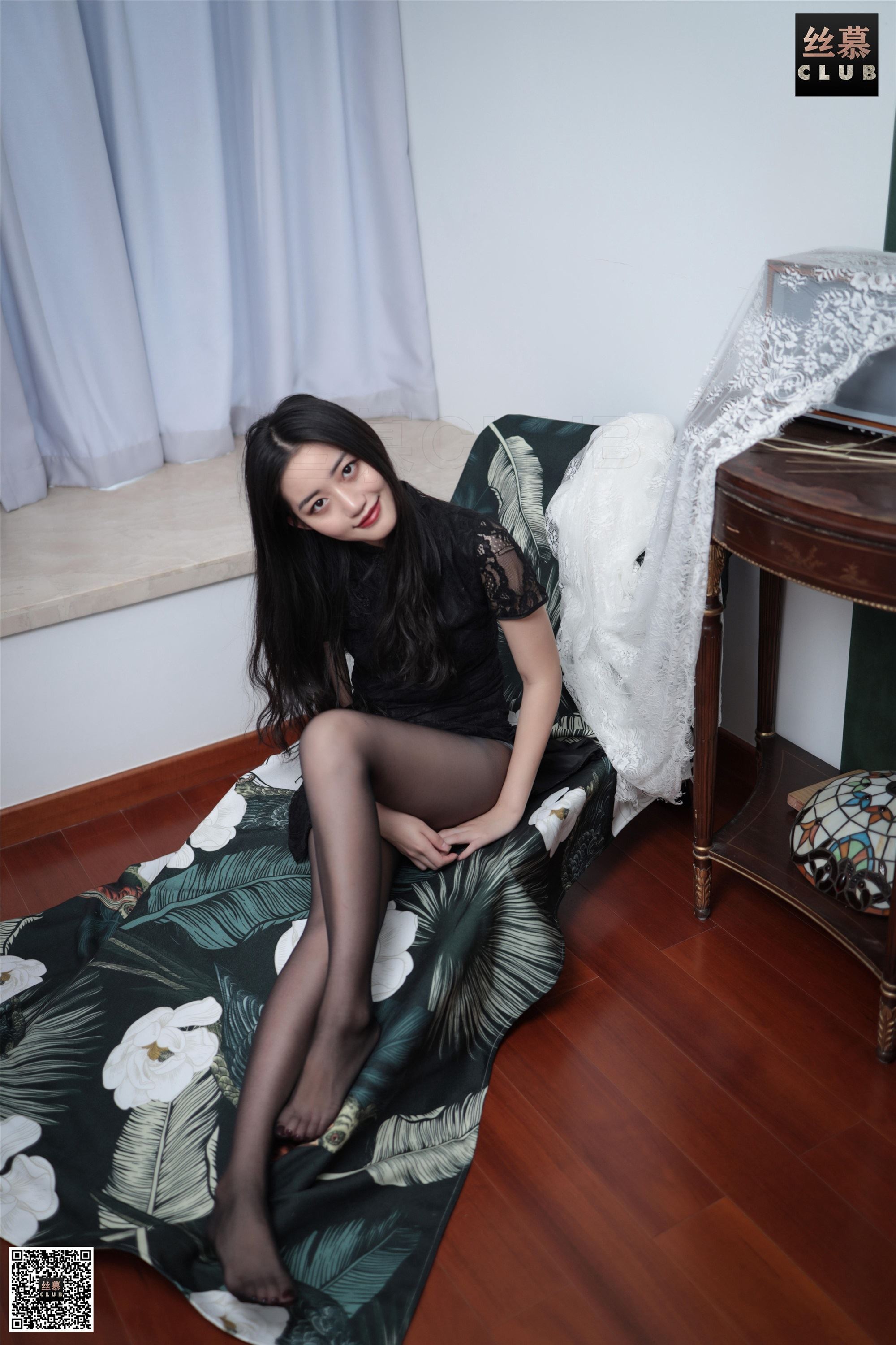 丝慕写真 SM076 天天一元 模特：双双《双双-柔情-黑s》74P130M