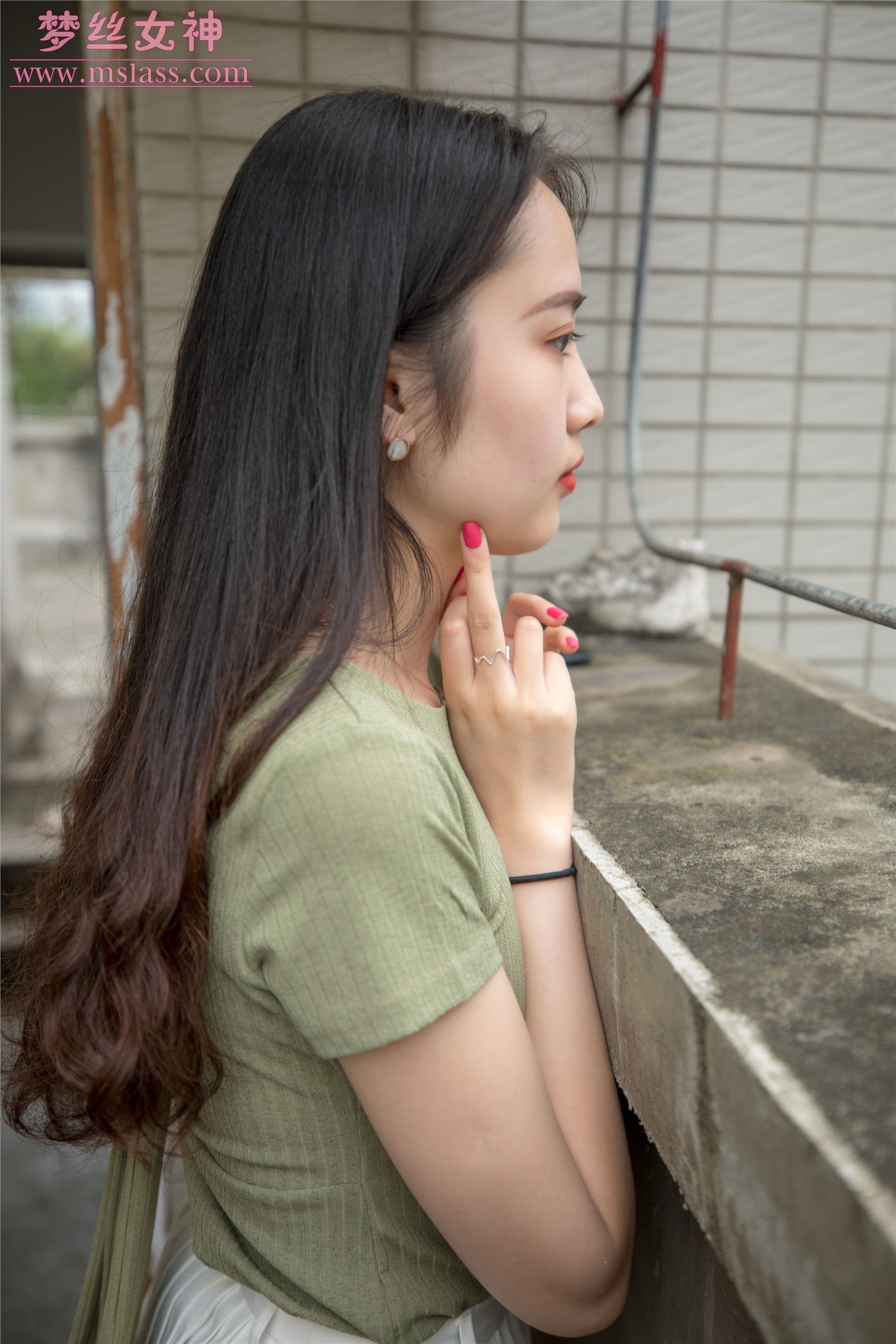 MSLASS梦丝女神2019-06-20 柳儿 侧颜太美的小姐姐 套图