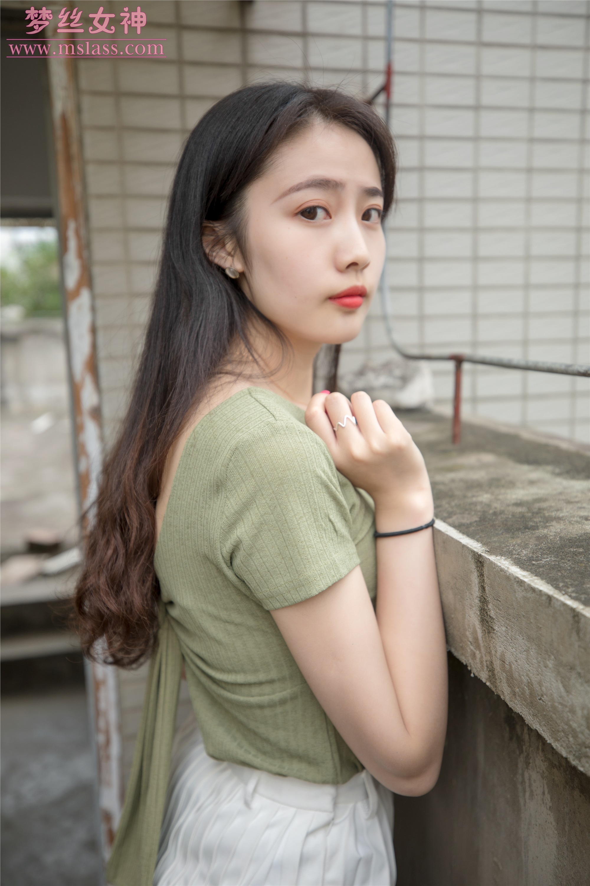 MSLASS梦丝女神2019-06-20 柳儿 侧颜太美的小姐姐 套图