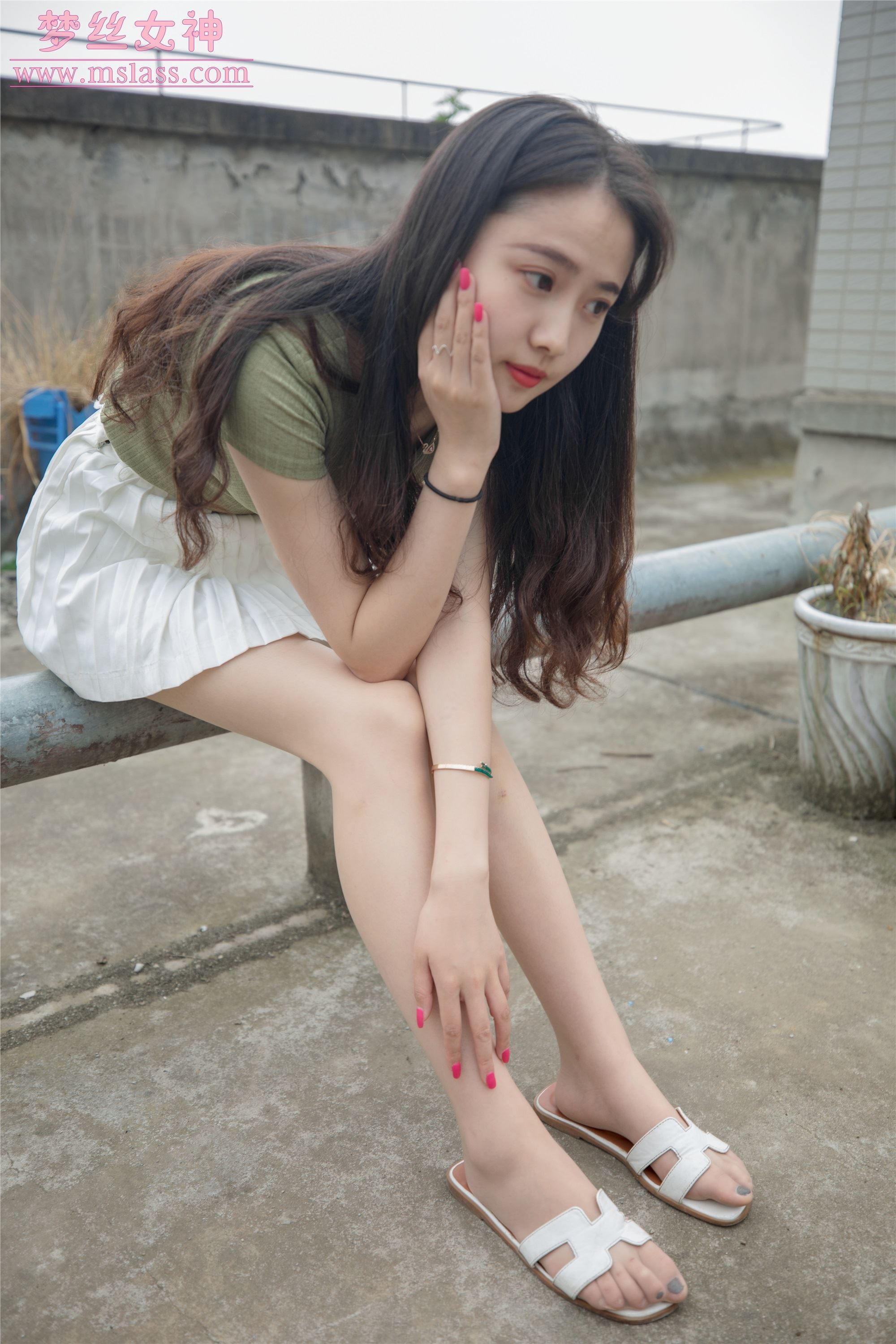 MSLASS梦丝女神2019-06-20 柳儿 侧颜太美的小姐姐 套图