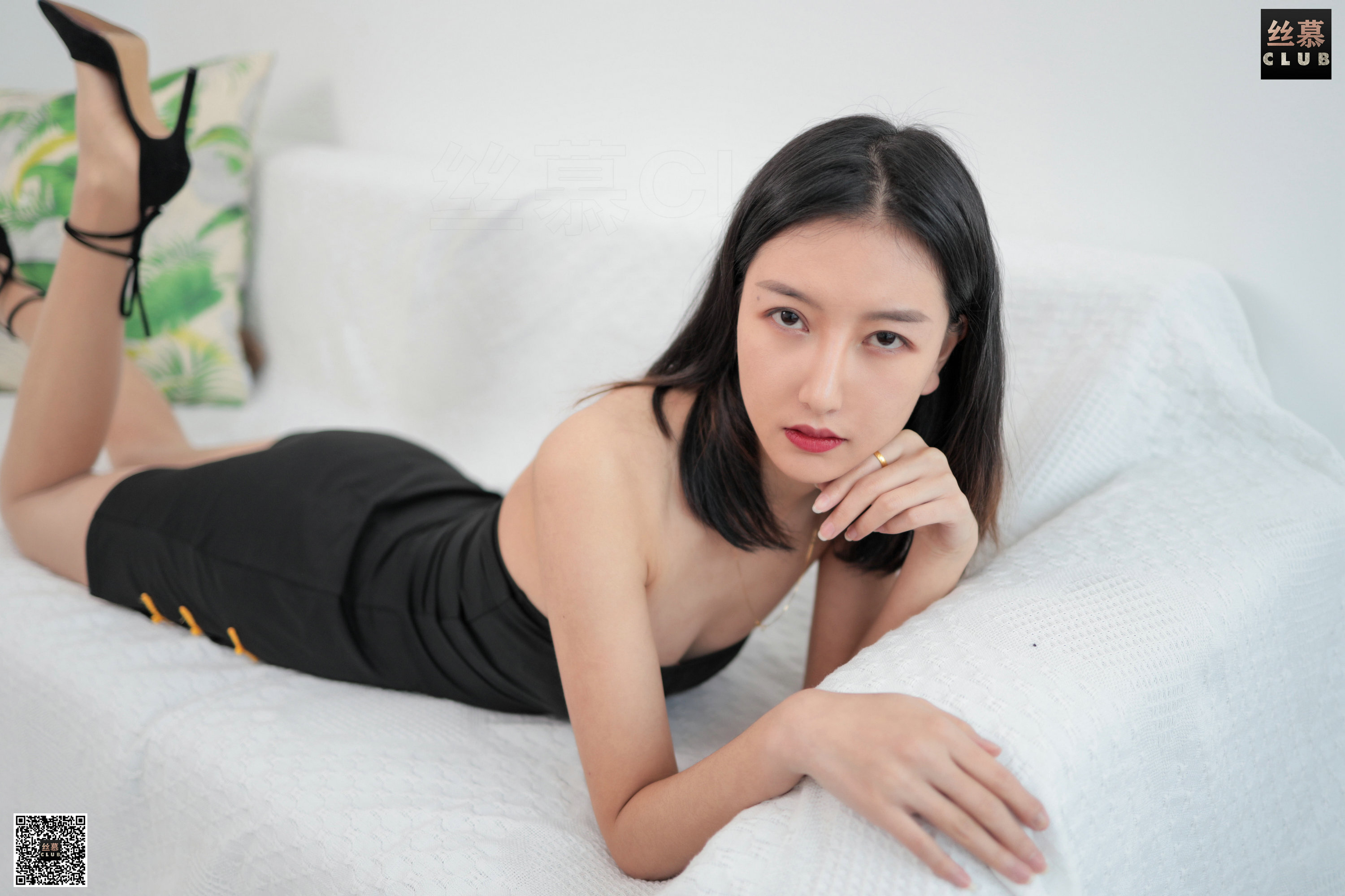 丝慕写真 SM154 新模 – 低温的性感