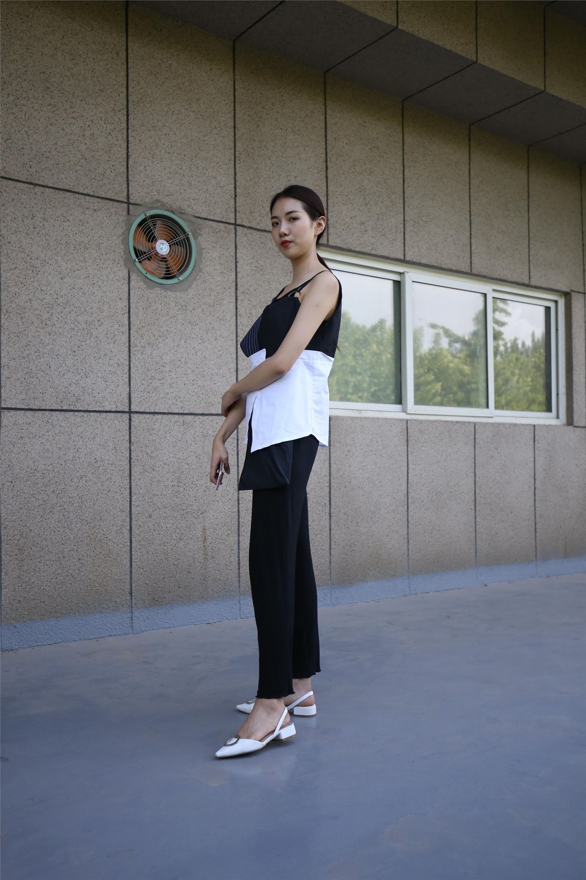 大西瓜美女图片 Z3-2 裤妹短丝221p1