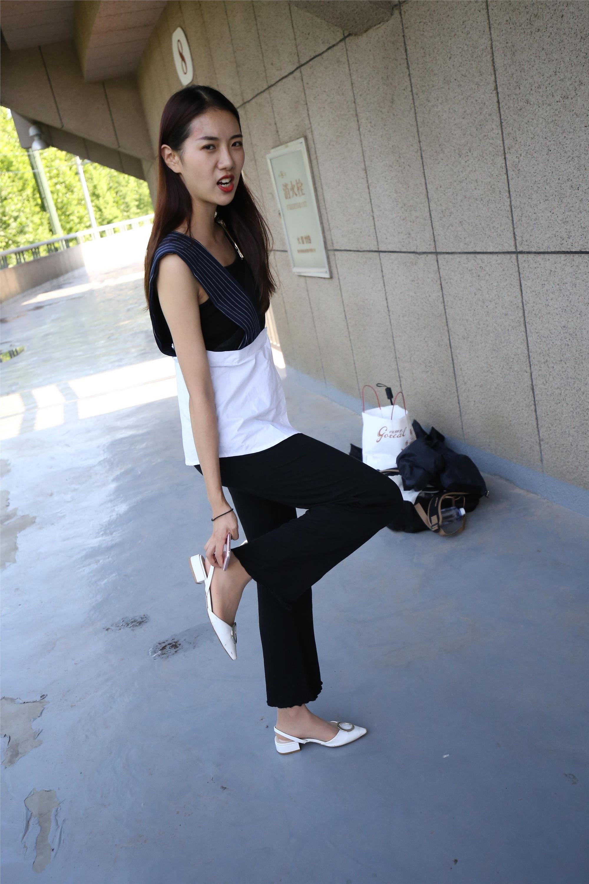 大西瓜美女图片 Z3-2 裤妹短丝221p1