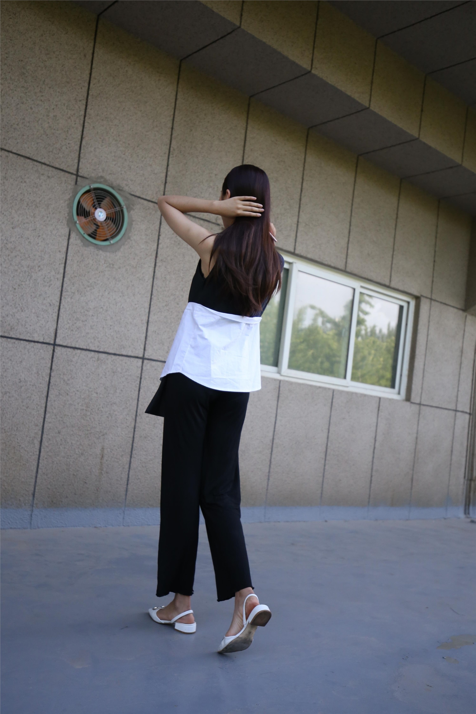 大西瓜美女图片 Z3-2 裤妹短丝221p1