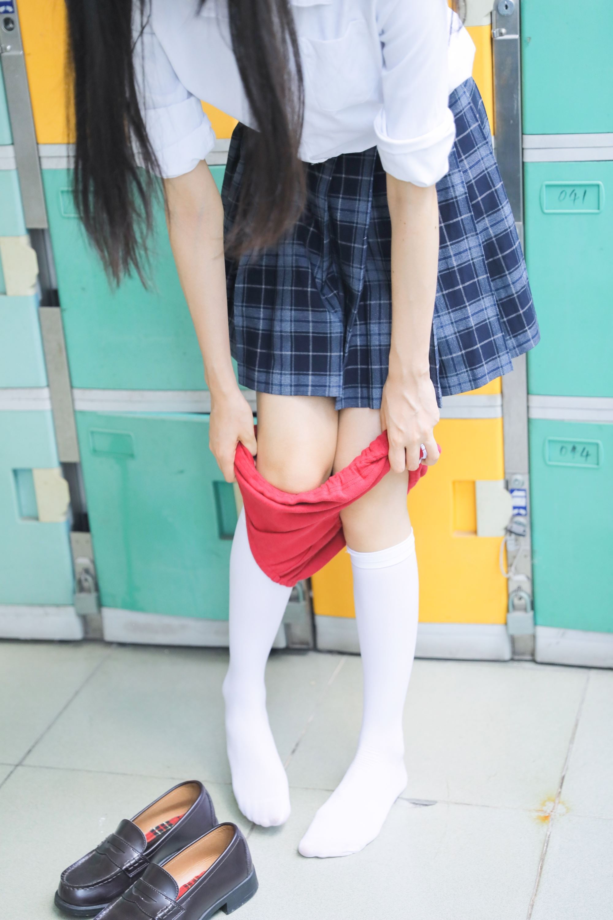 萌系小姐姐木绵绵OwO 上体育课啦