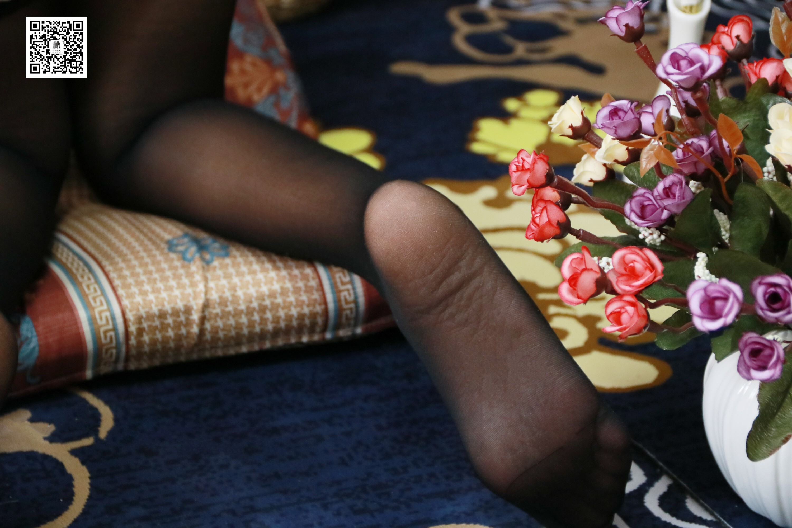 [全民丝影] 轻纱滑落肩头